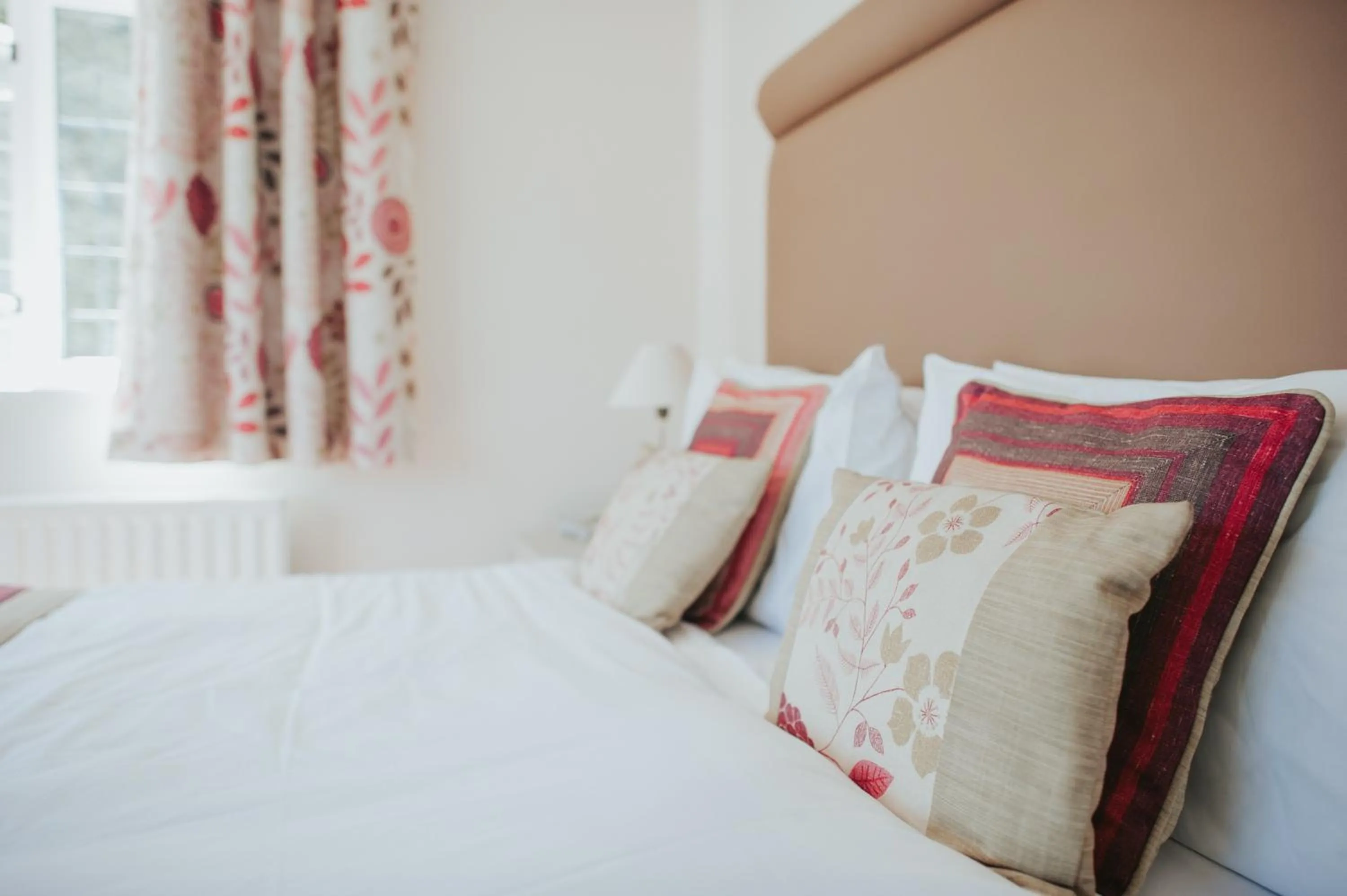 Bedroom, Bed in The Lordleaze Hotel And Restaurant