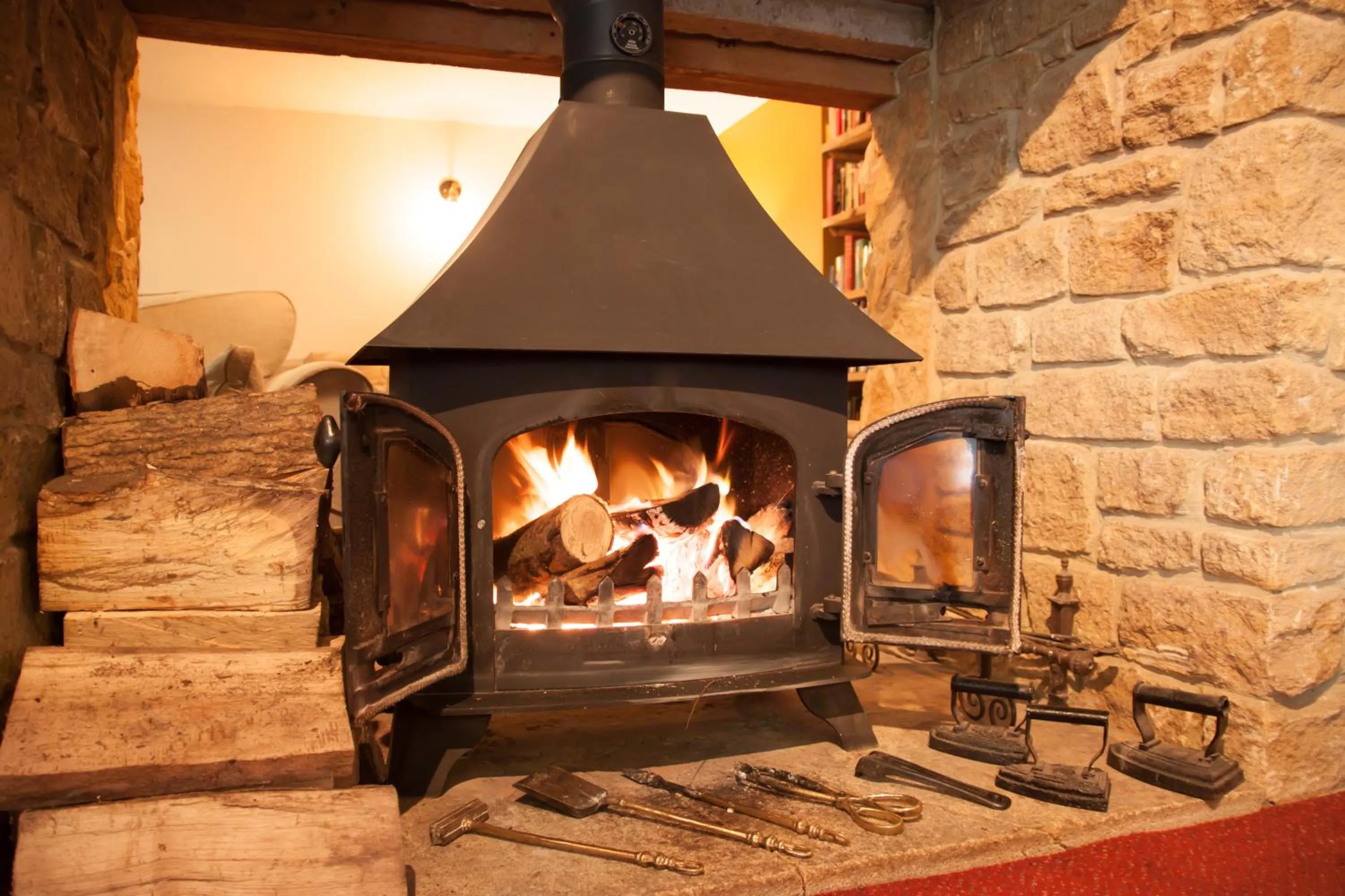 Lounge or bar in The Lordleaze Hotel And Restaurant