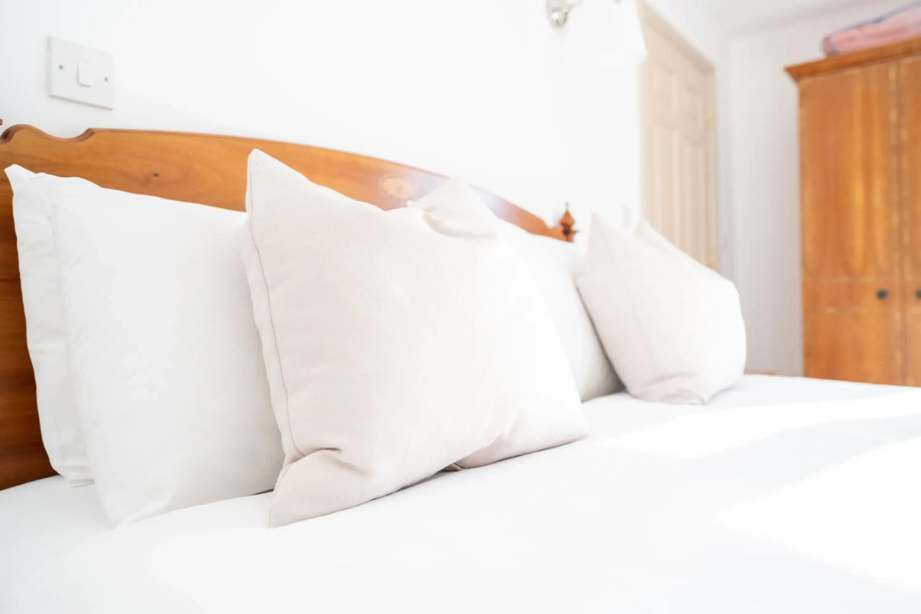 Double Room - Disability Access in The Lordleaze Hotel And Restaurant Double Room - Disability Access in The Lordleaze Hotel And Restaurant