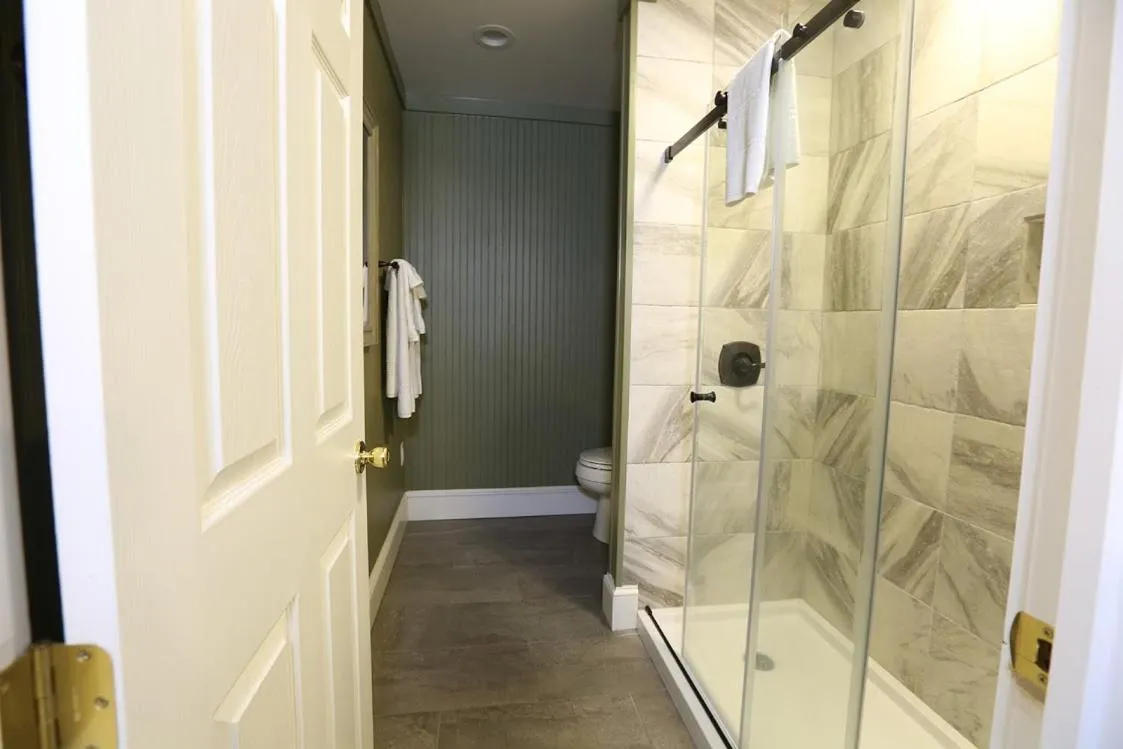 The Lafayette Inn & Restaurant