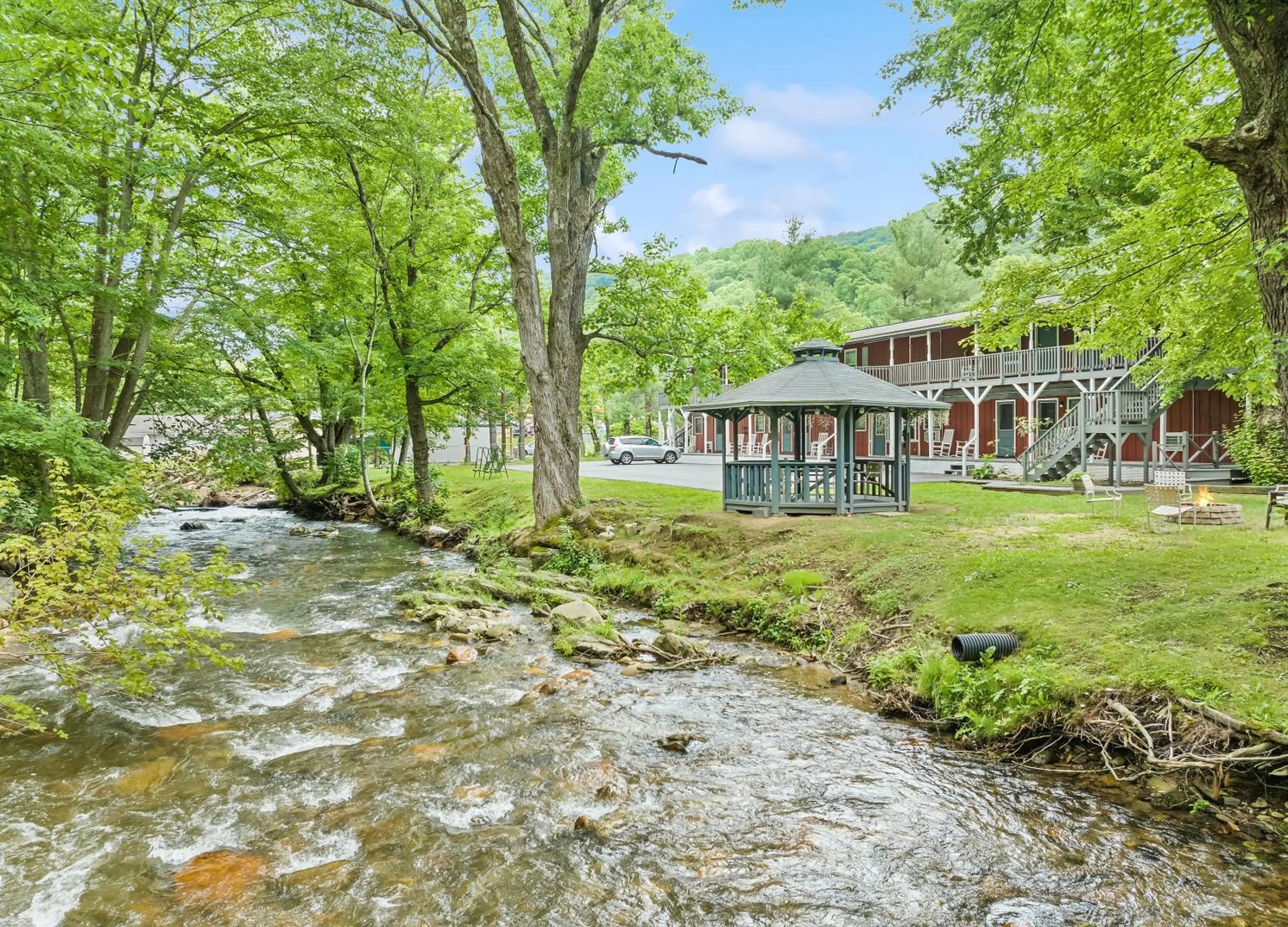 Natural landscape in The Valley Inn