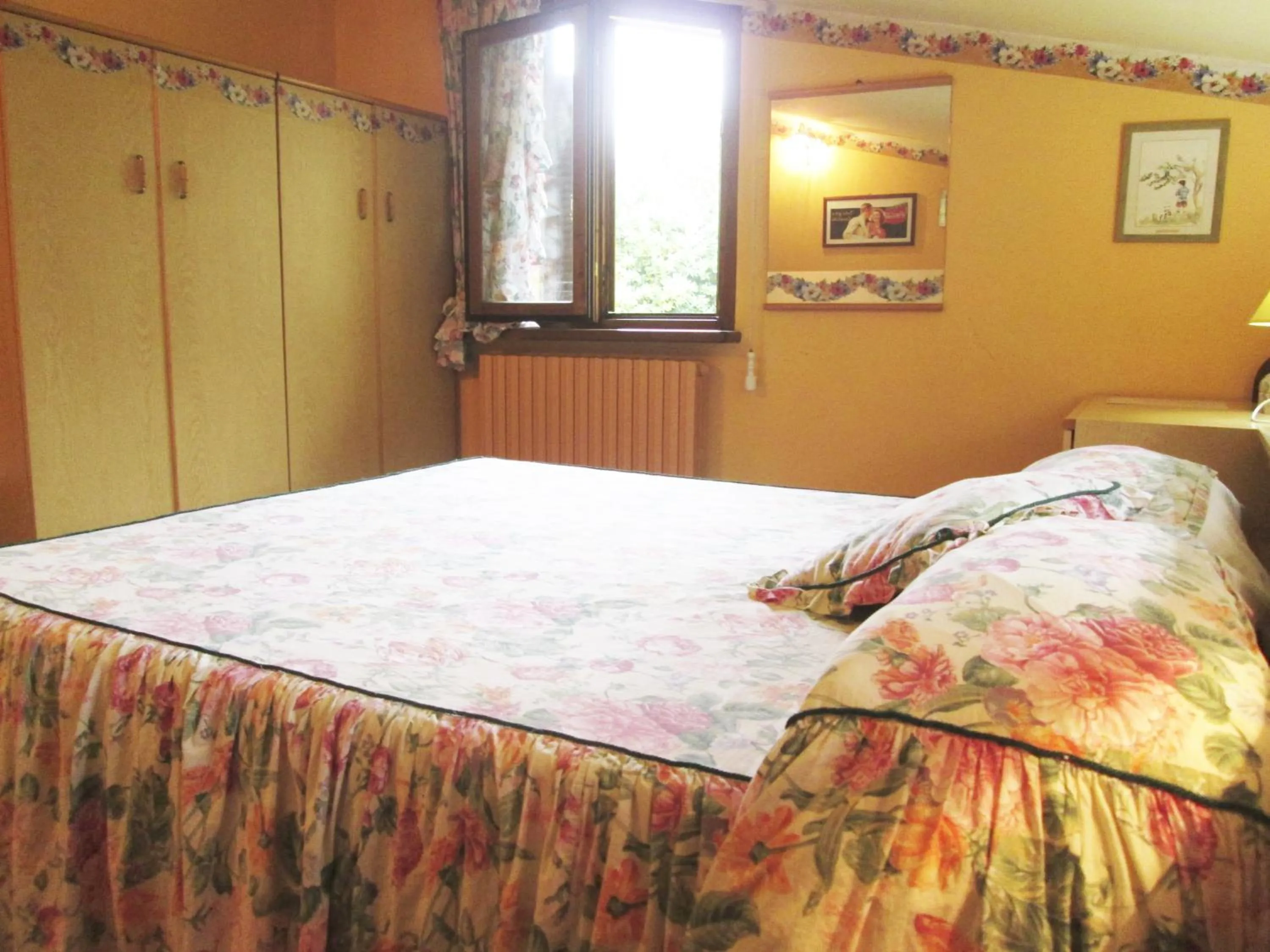 Photo of the whole room, Bed in B&B Piceno