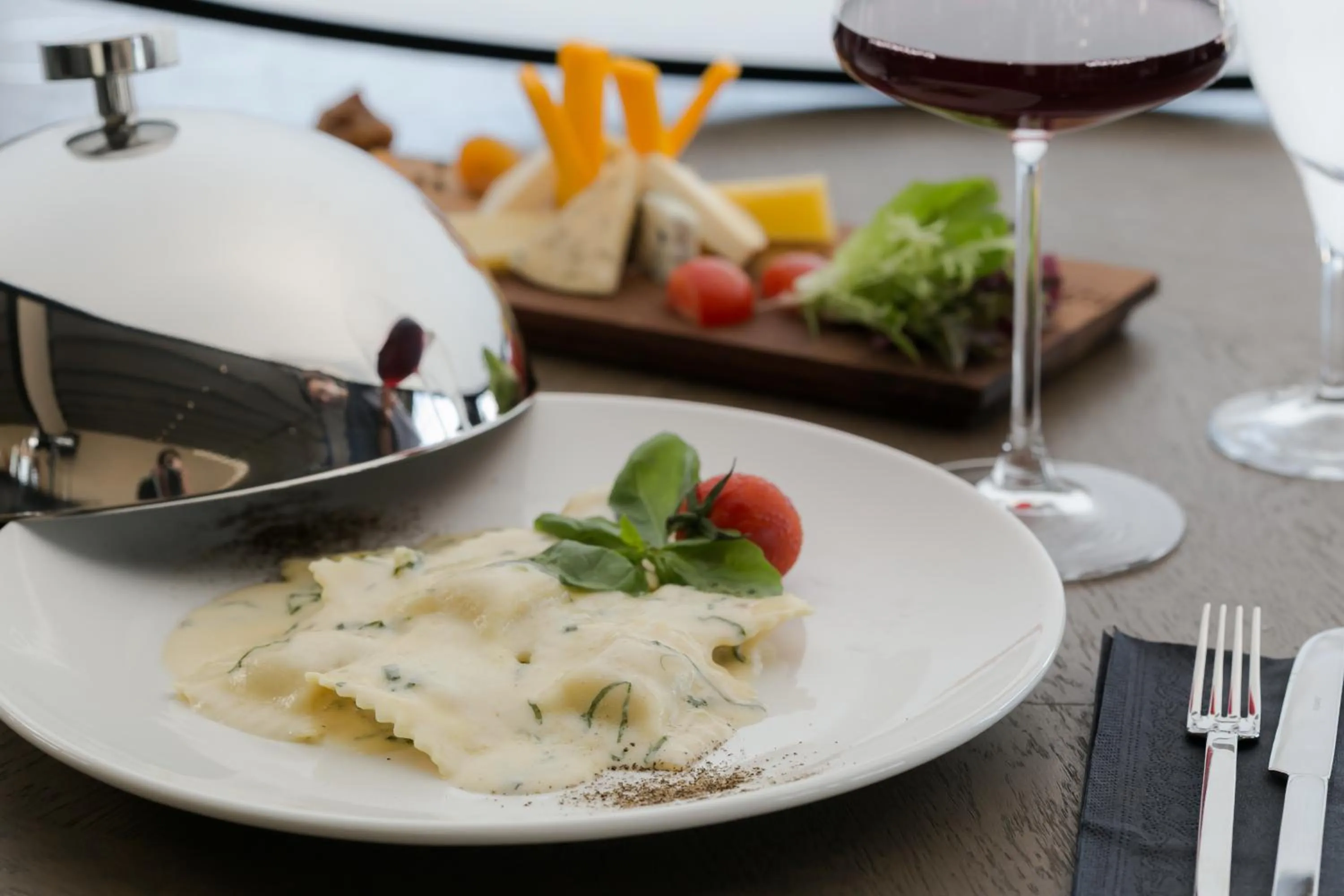 Food in Check Inn Suite Hotel & SPA