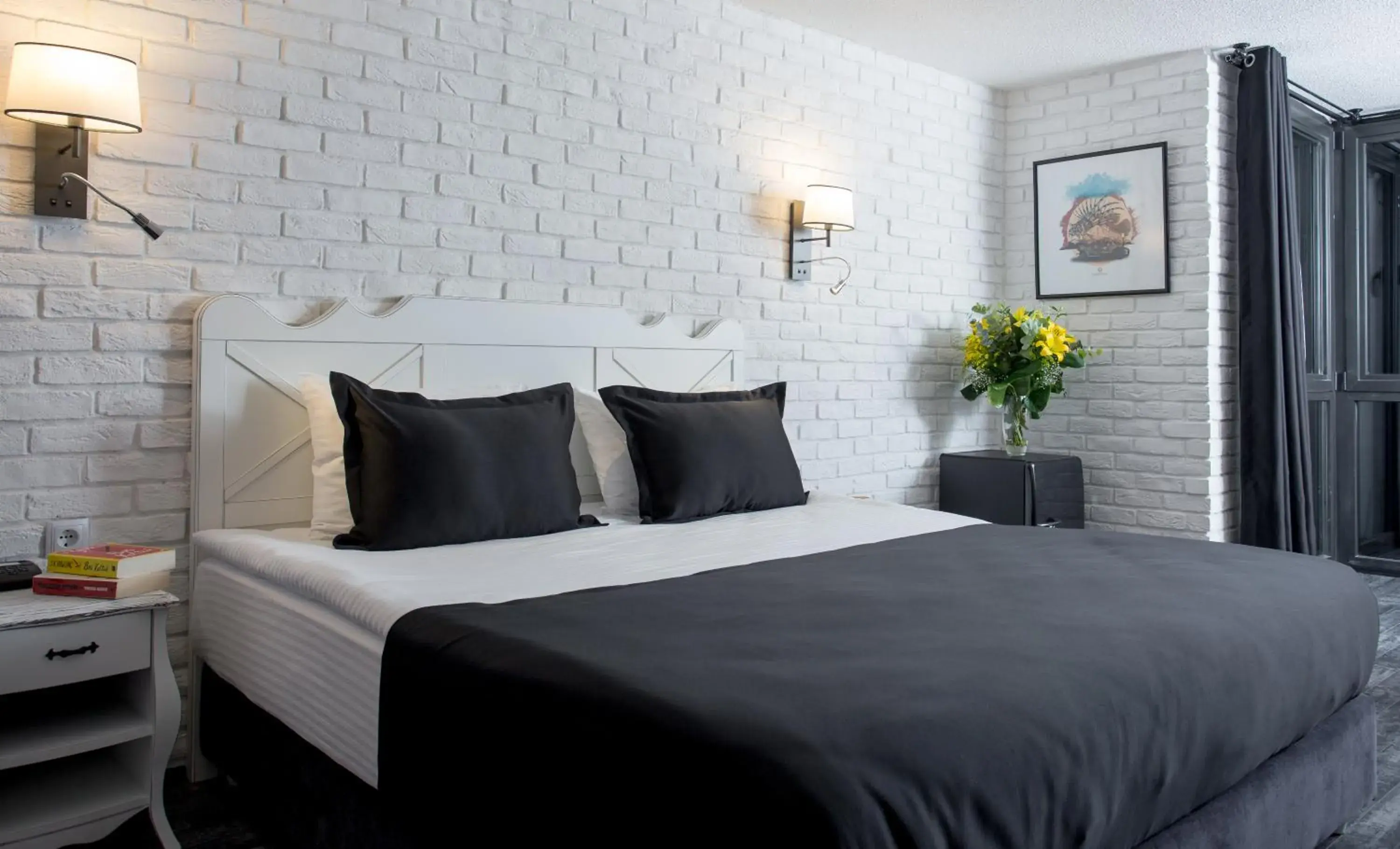 Budget Double Room in Check Inn Suite Hotel & SPA Budget Double Room in Check Inn Suite Hotel & SPA