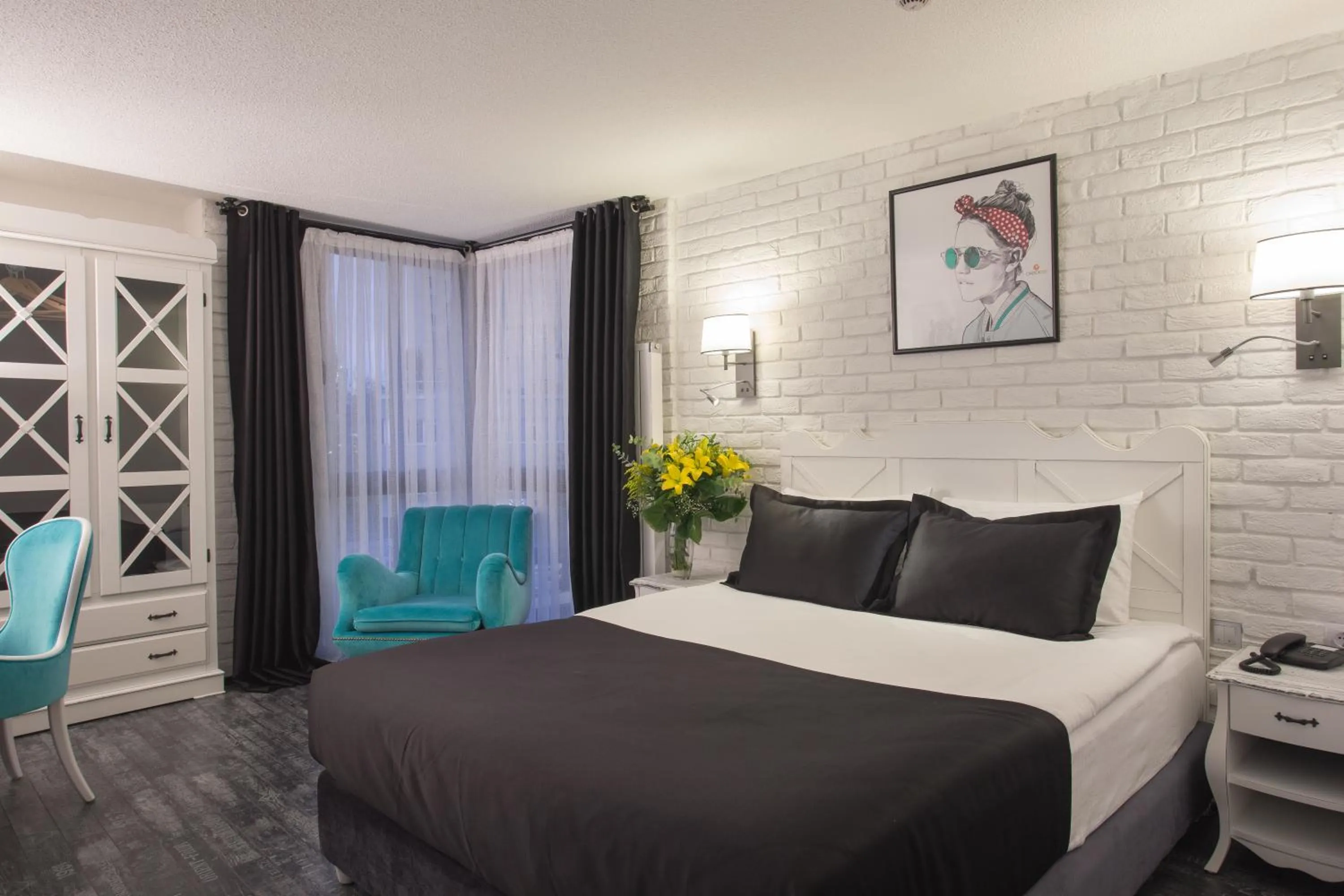 Bed in Check Inn Suite Hotel & SPA