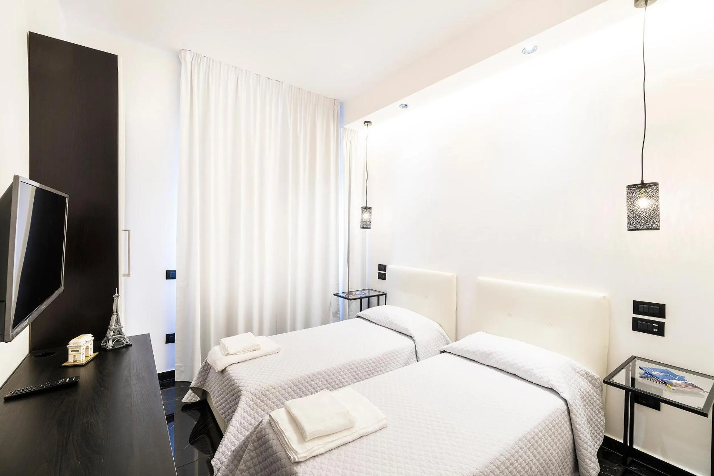 Photo of the whole room, Bed in Chez Anna B&B - Adults only