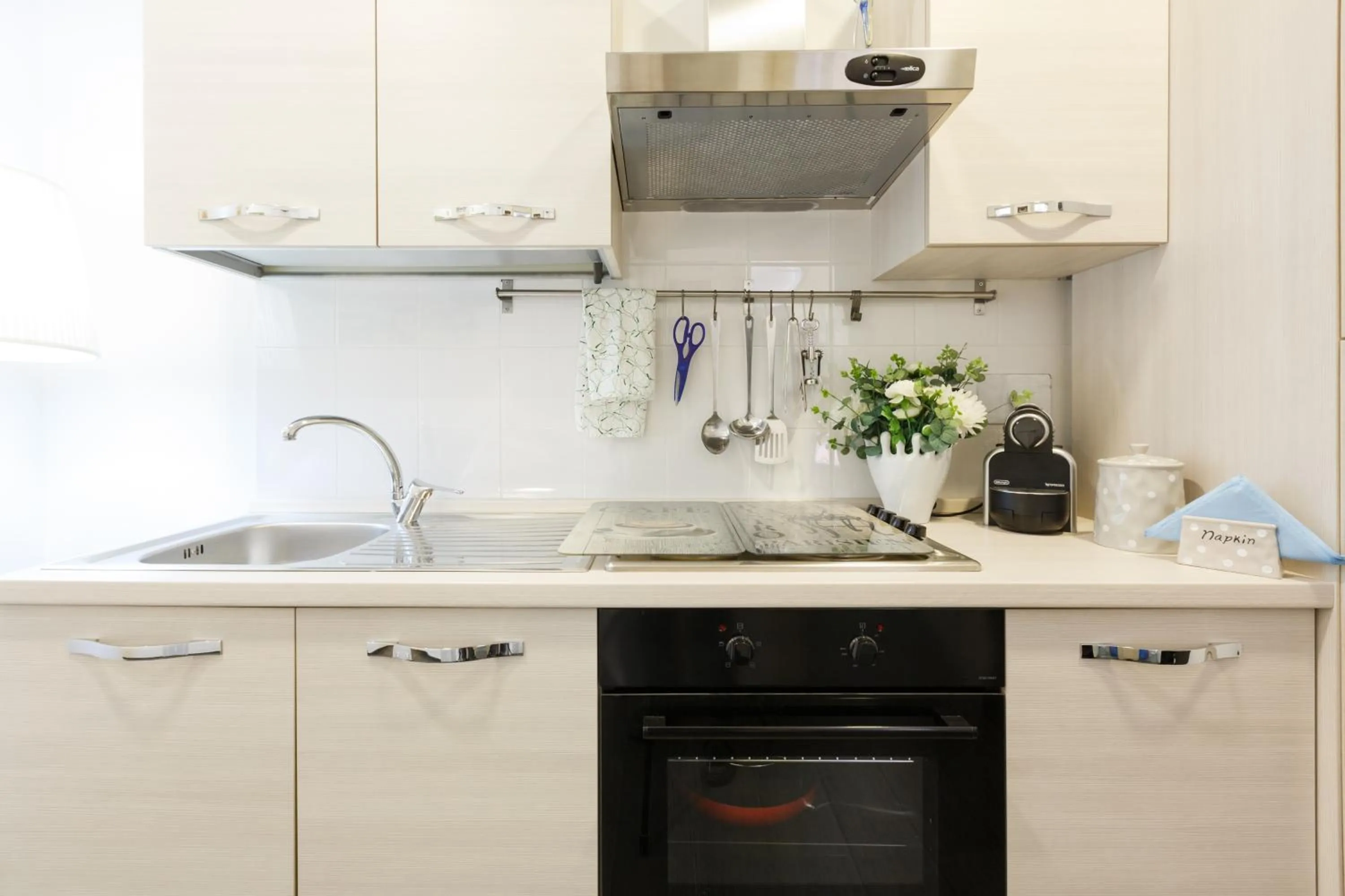 Communal kitchen in Roma Trastevere Relais Guest House