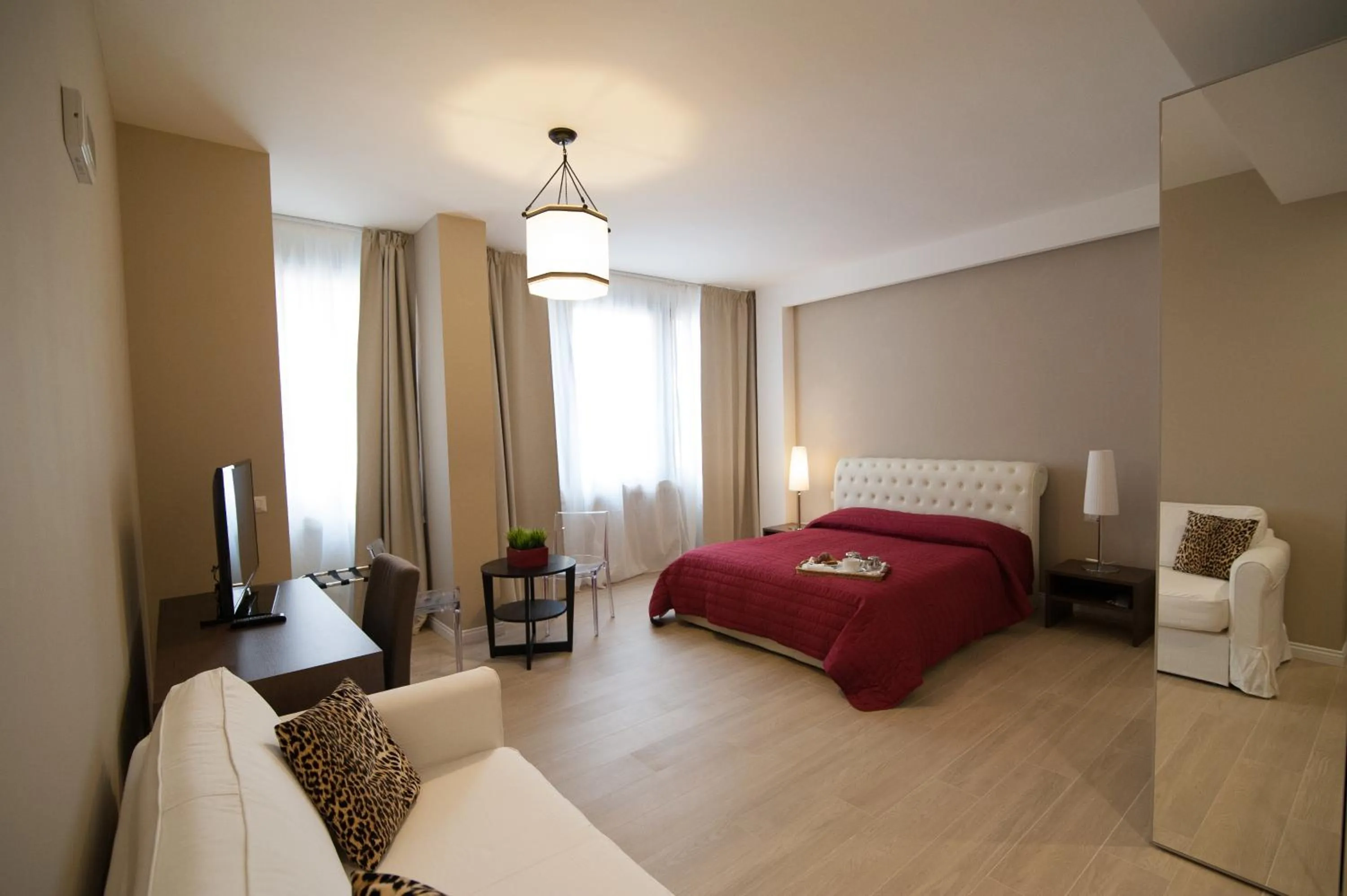 Bedroom, Bed in Les Suites Bari Italian Excellence Bed and Breakfast