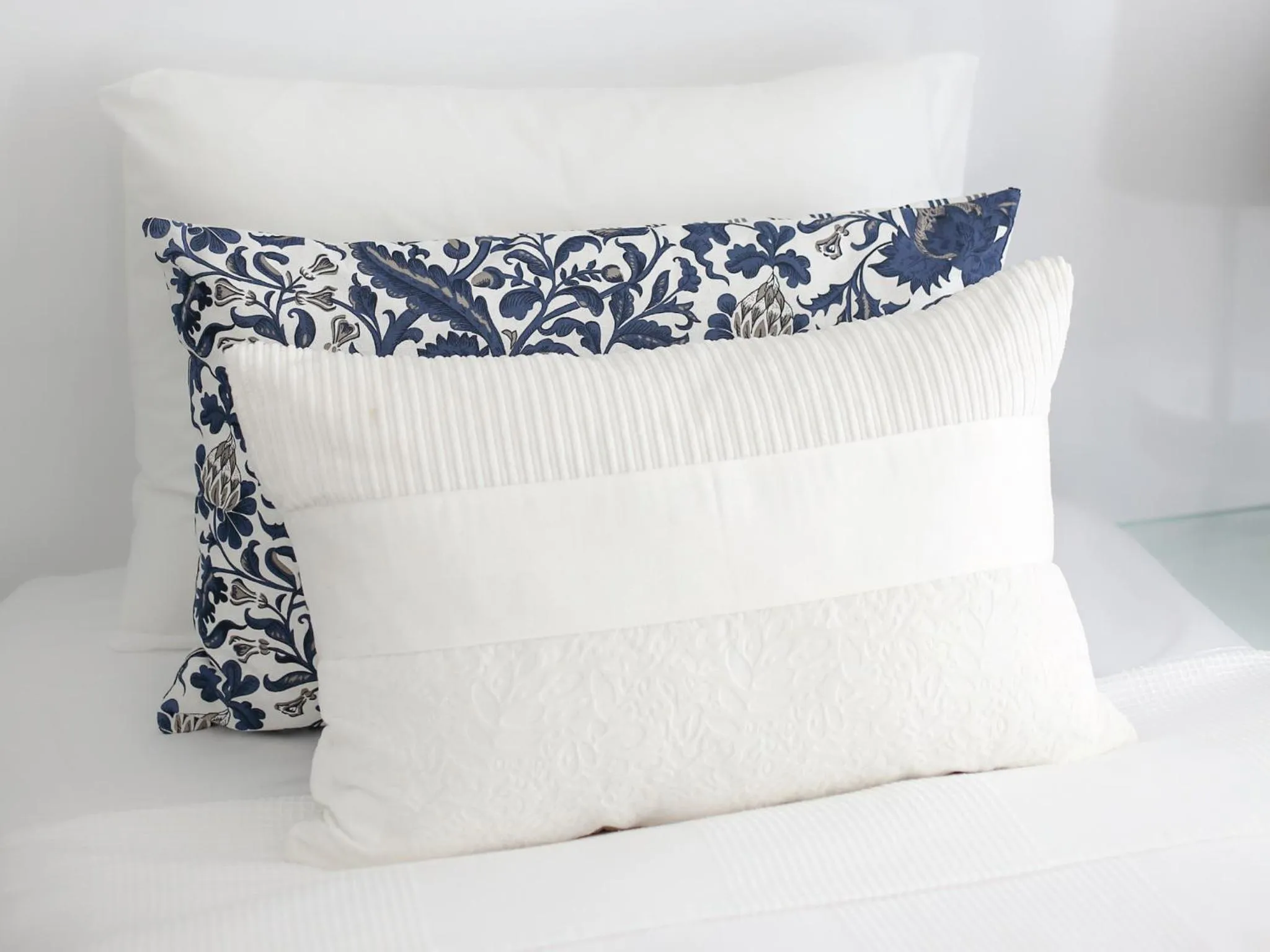 Decorative detail, Bed in Patika Suites