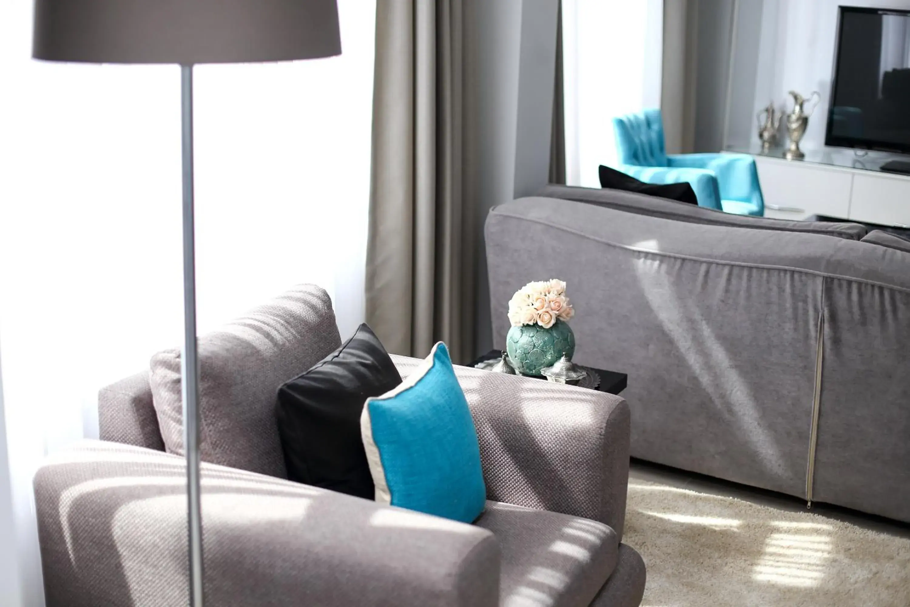 Large One-Bedroom Apartment in Patika Suites Large One-Bedroom Apartment in Patika Suites