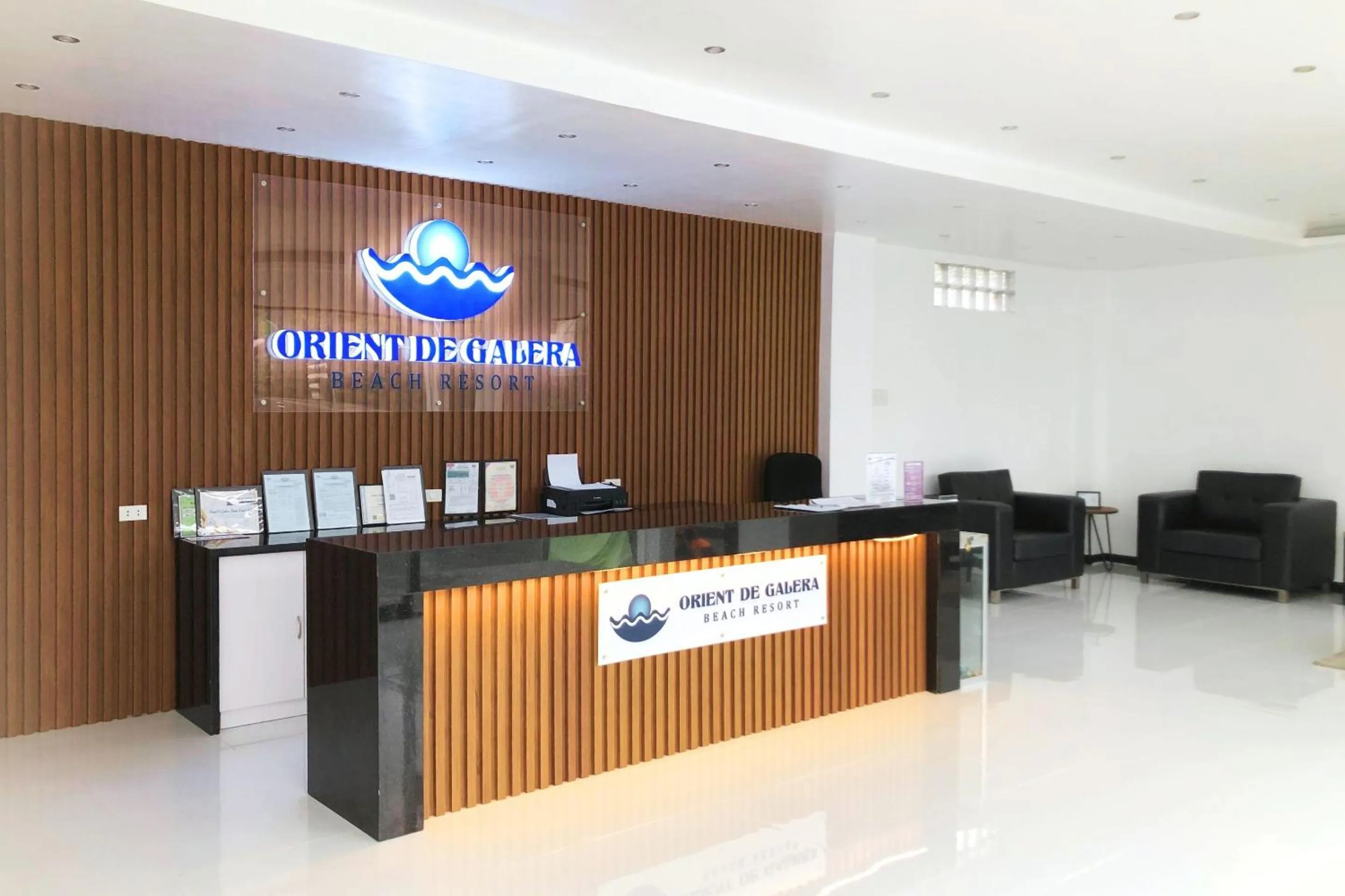 Lobby or reception in Orient De Galera Beach Resort