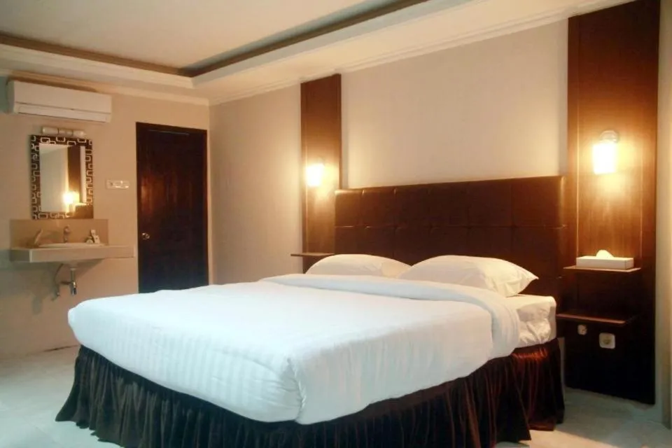 Bedroom, Bed in Cikidang Resort