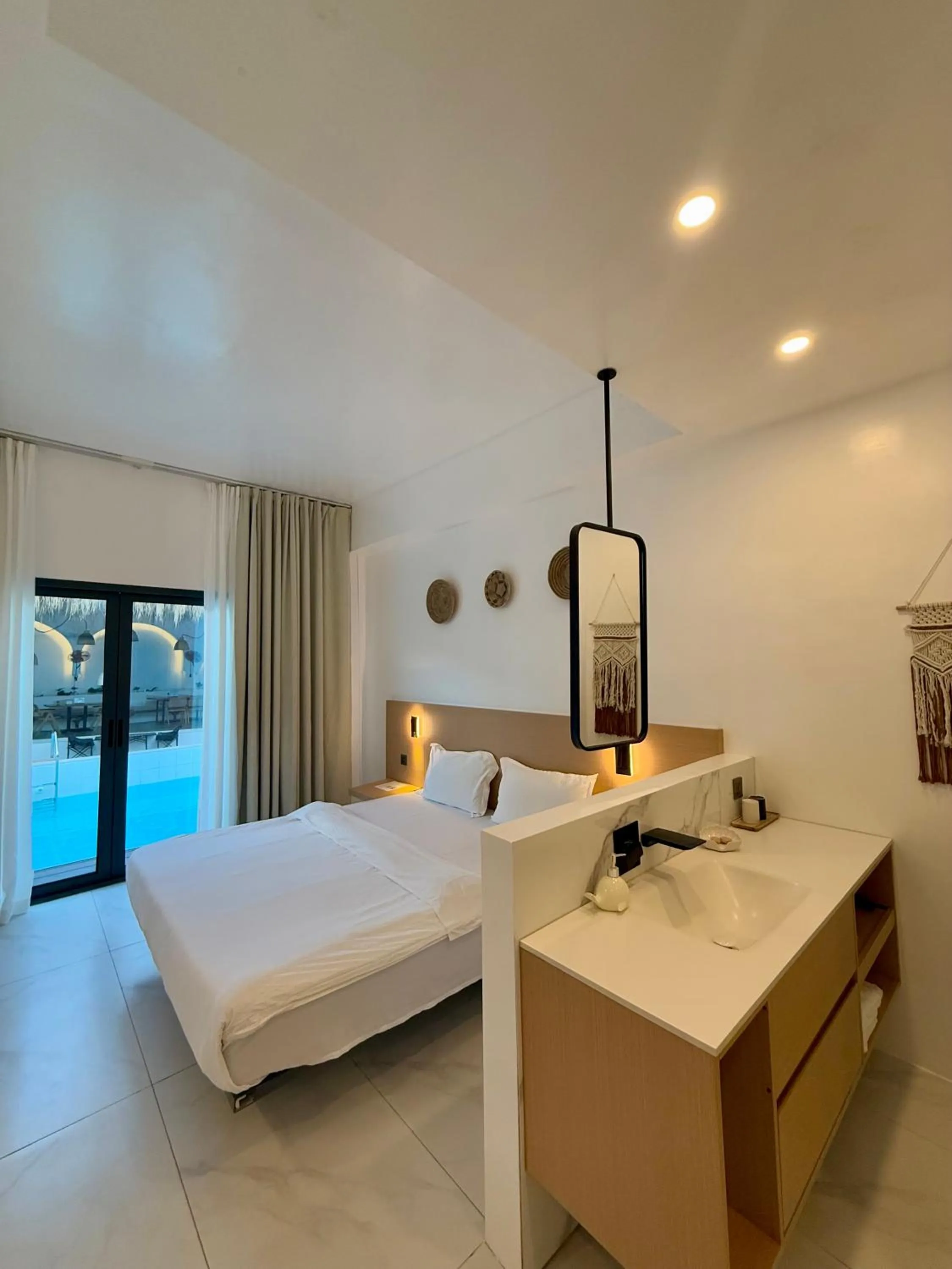 Bed in Diving Addiction Resort