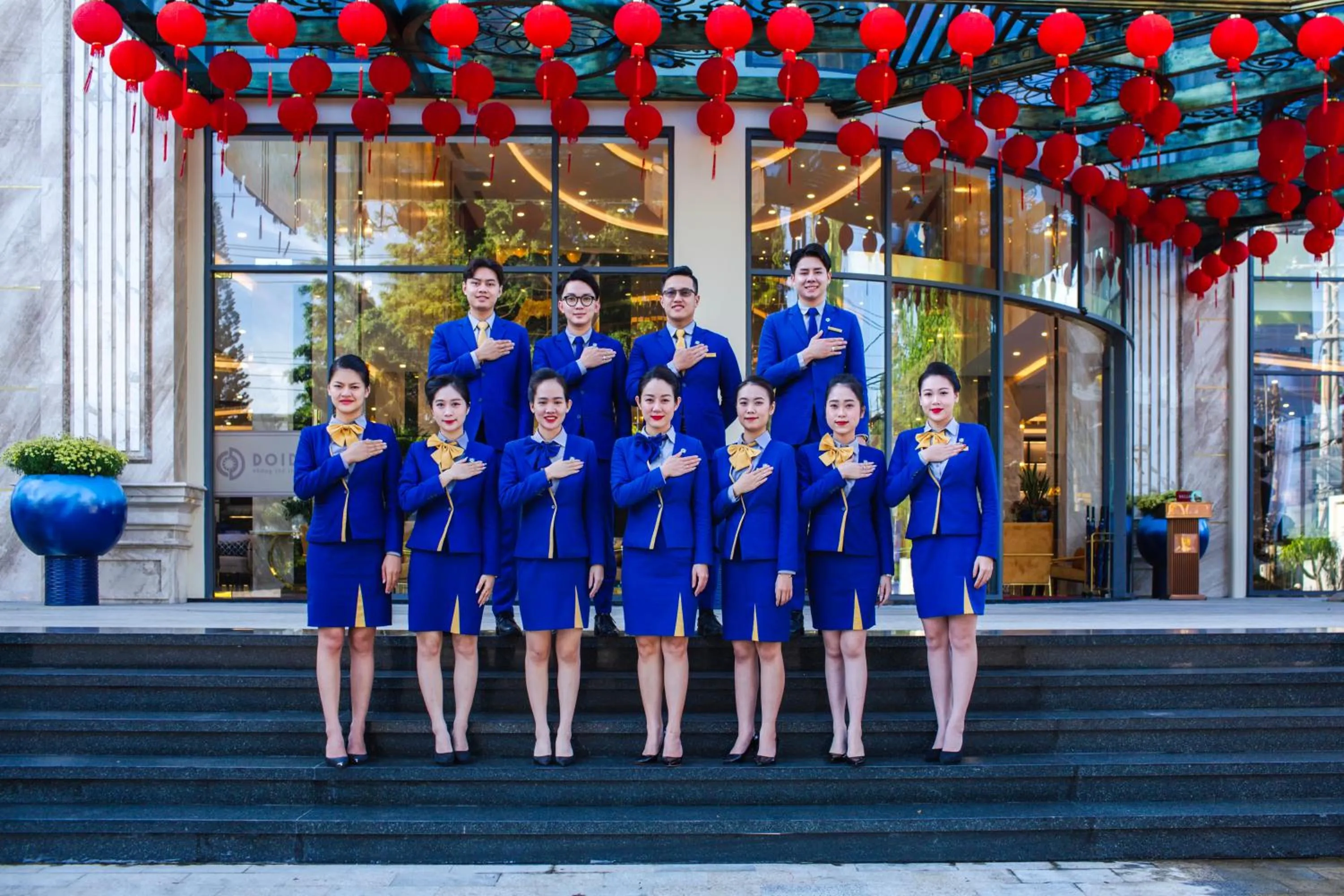 Staff in SANDALS AQUILA HOTEL