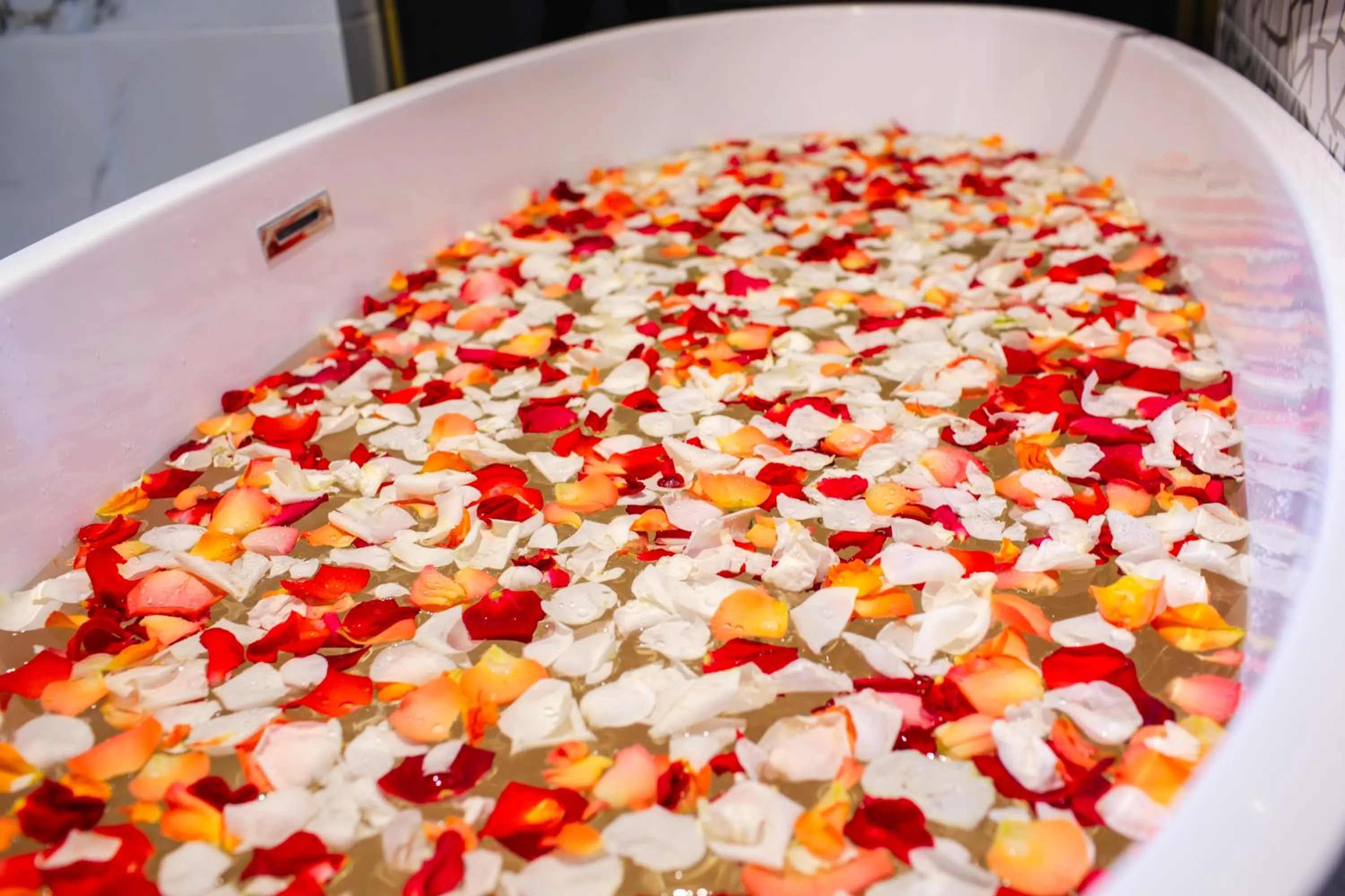 Shower in SANDALS AQUILA HOTEL