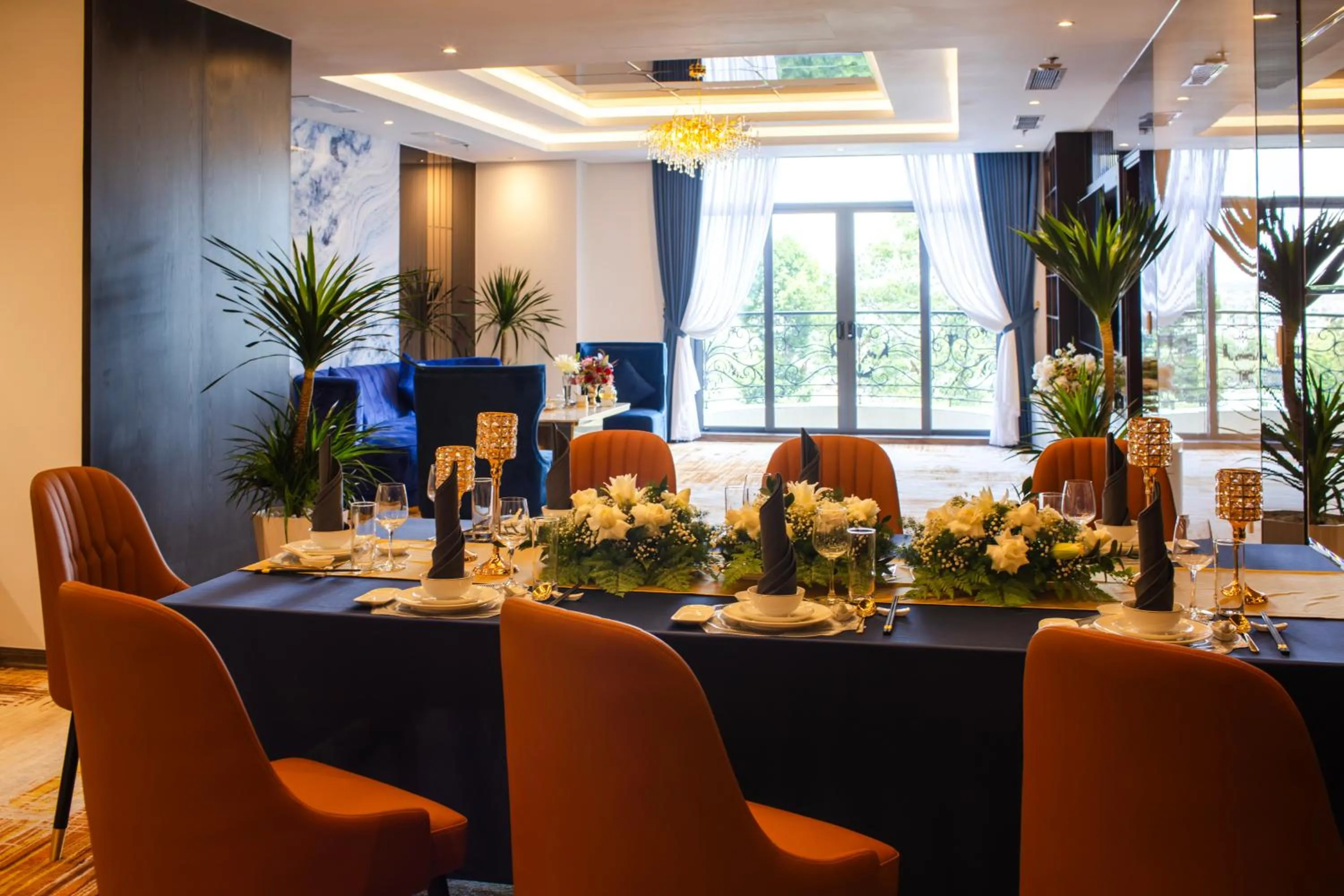 Living room in SANDALS AQUILA HOTEL