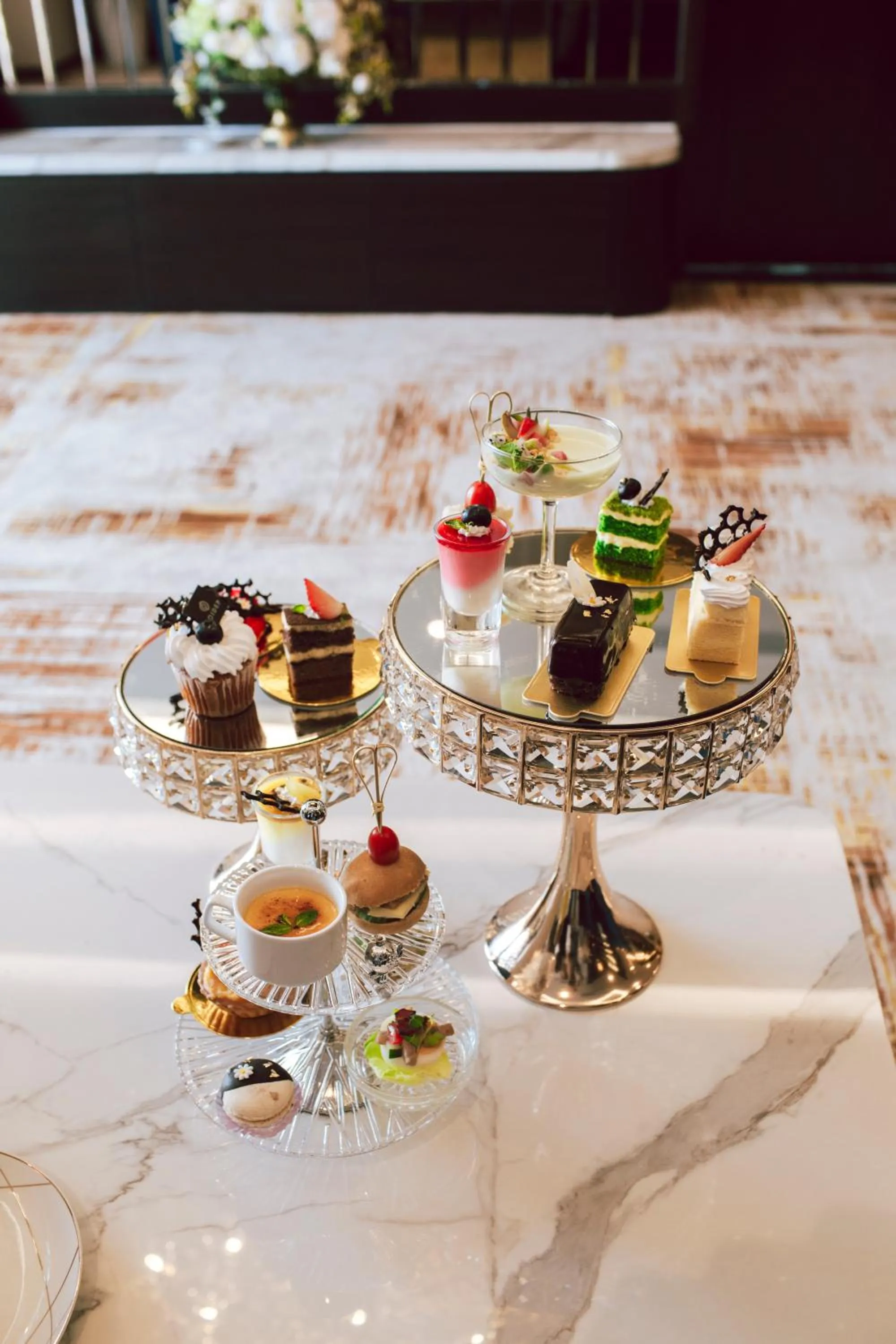 Food and drinks in SANDALS AQUILA HOTEL