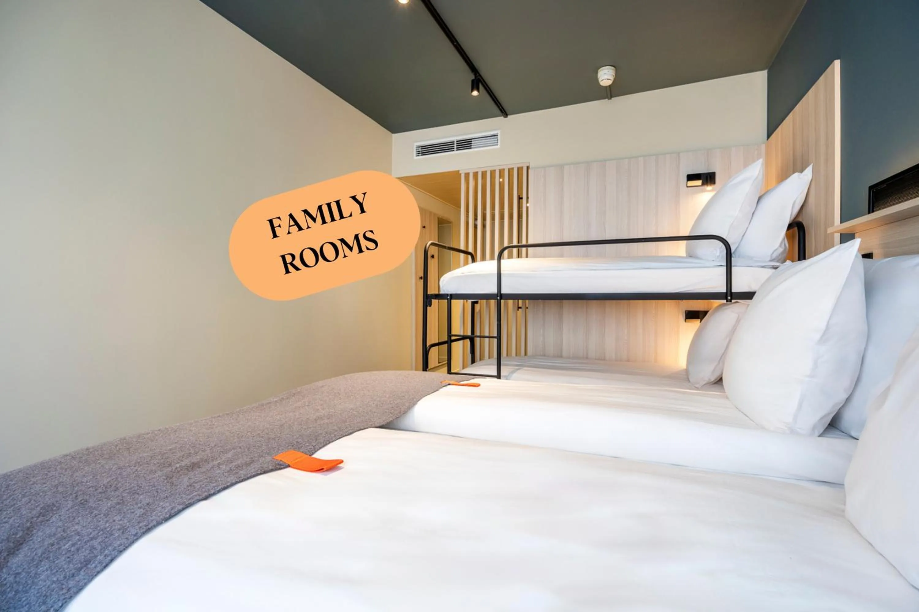 Bed in Citybox Brussels Centre Louise