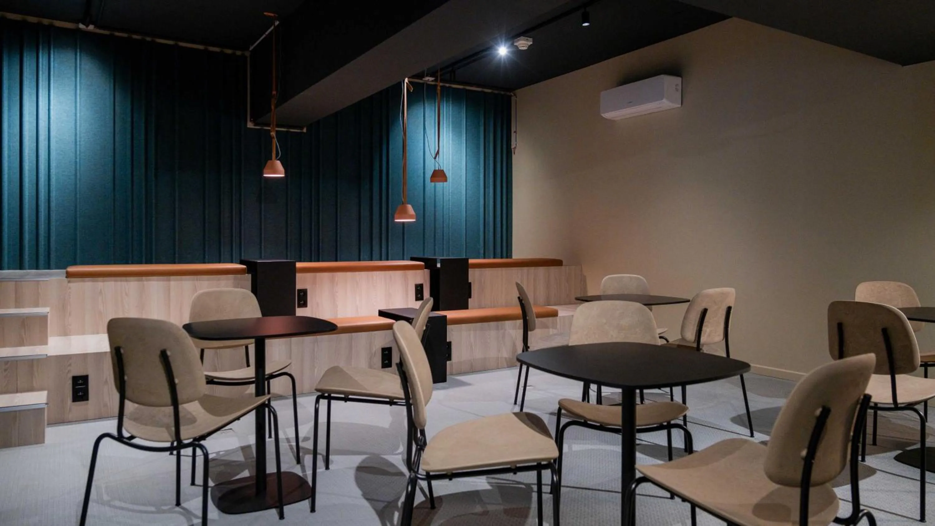 Meeting/conference room in Citybox Brussels Centre Louise