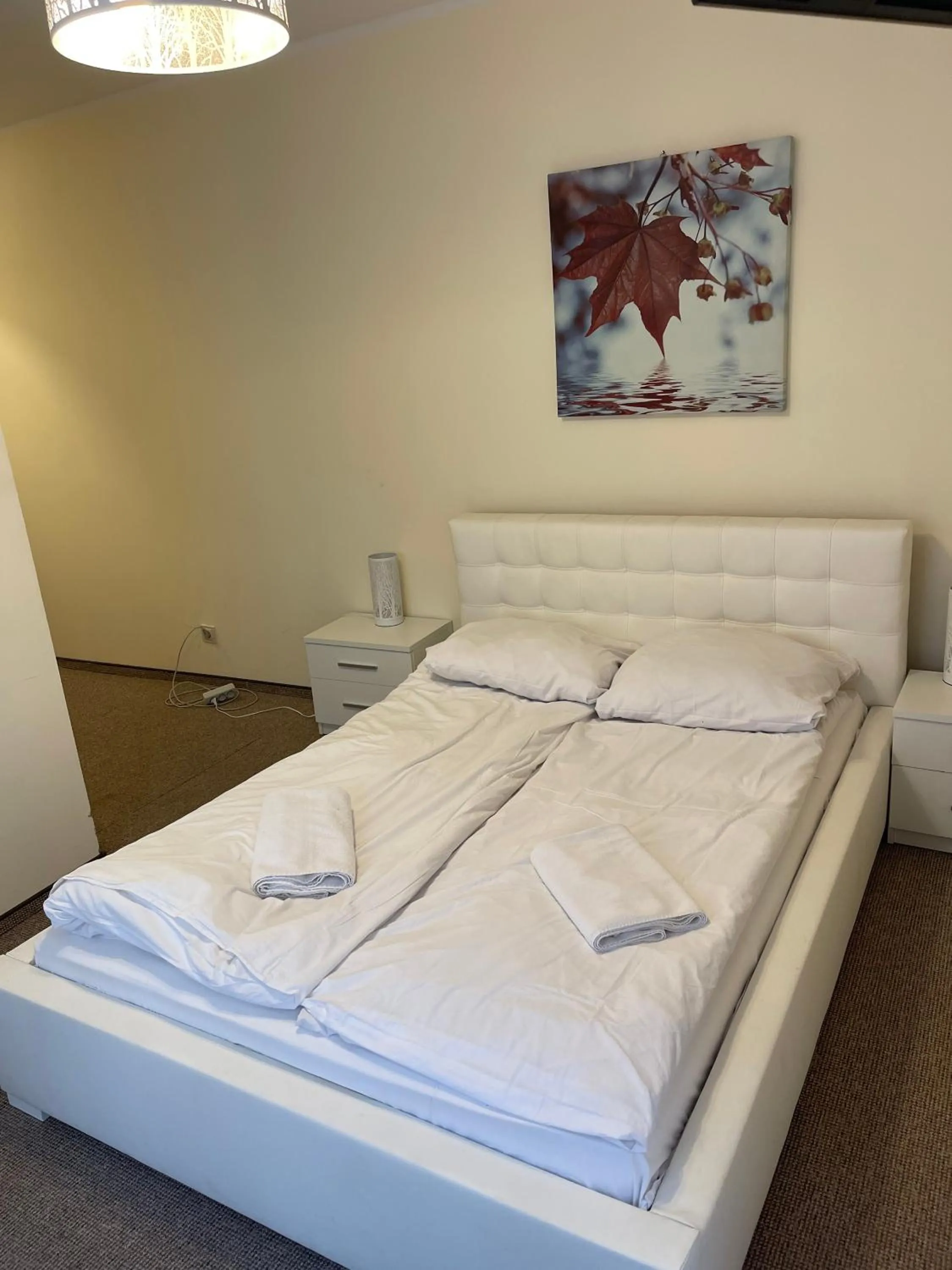 Bed in Hotel Legenda