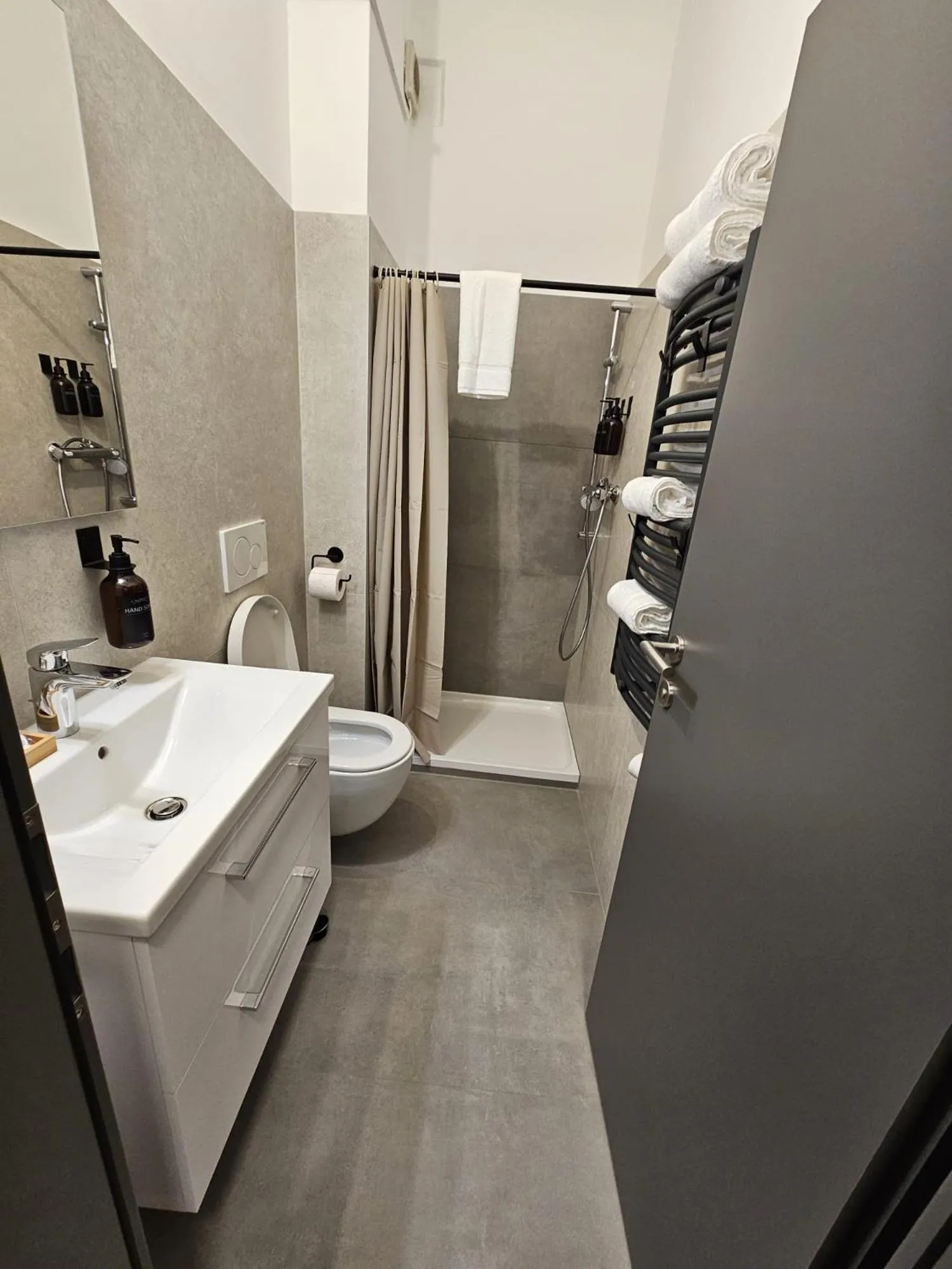 Shower in Stadtoase Wels