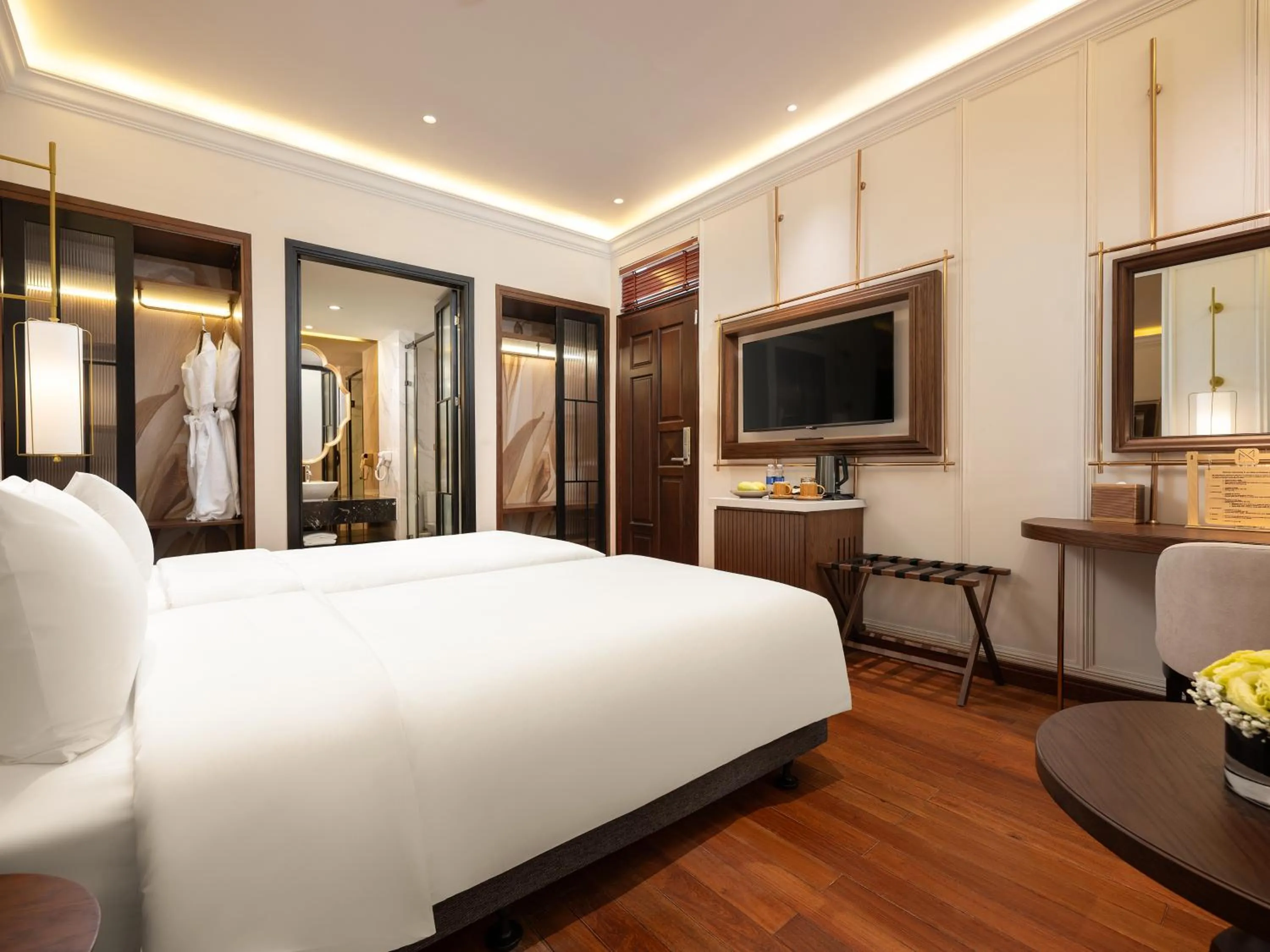 Photo of the whole room, Bed in Minerva Premium Hotel