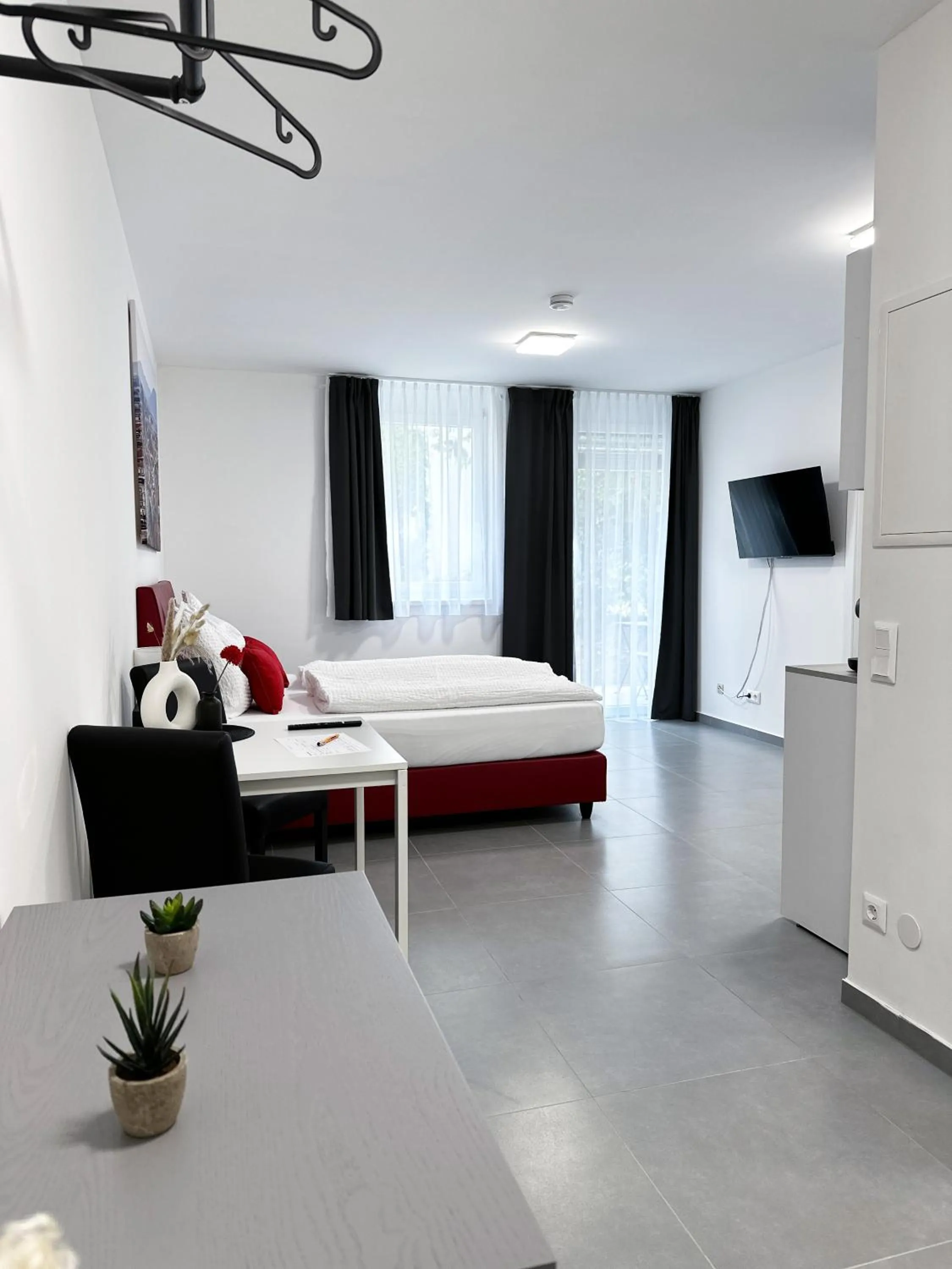 Bedroom, Bed in Grazora Living Apartments