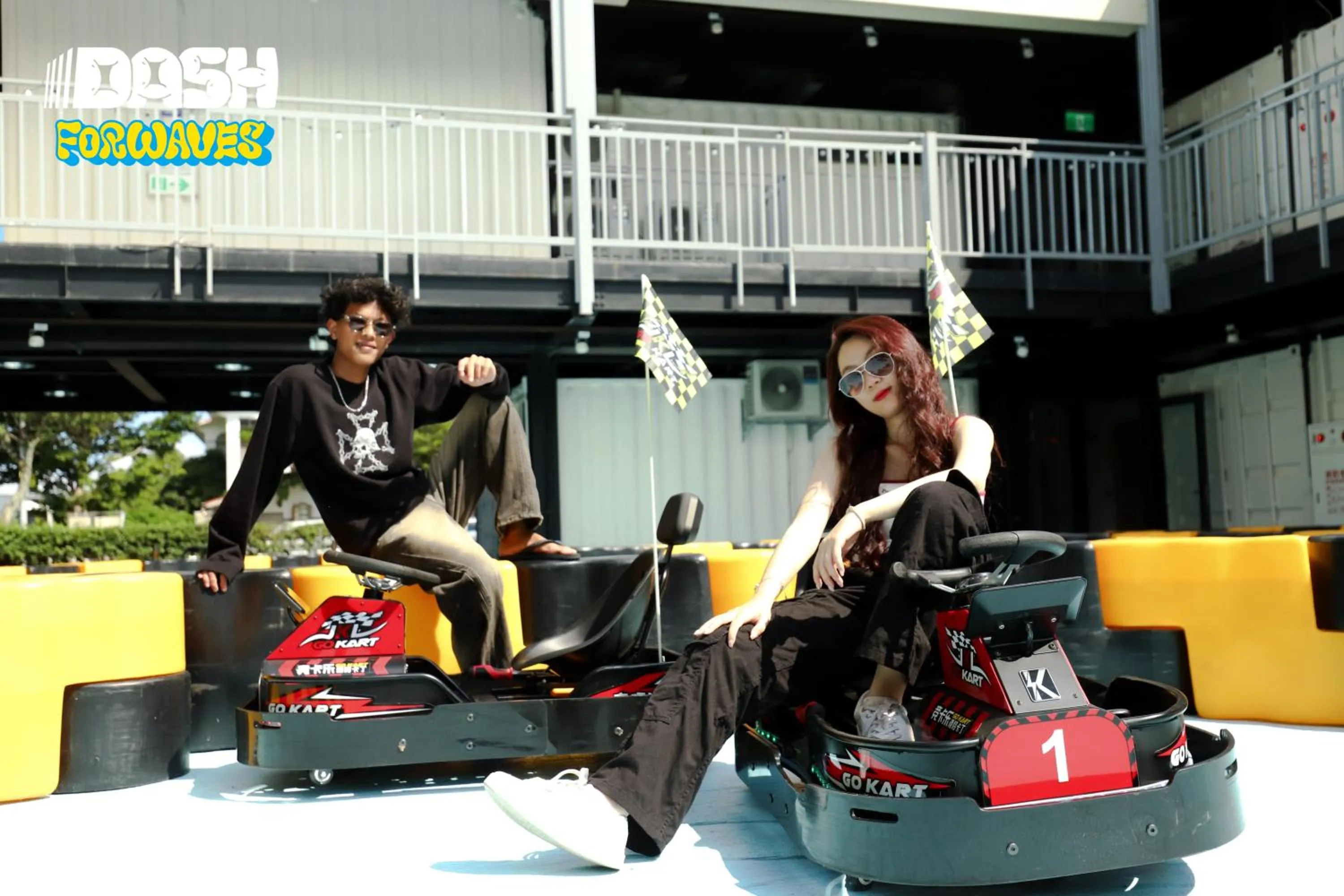 Evening entertainment in Dash Forwaves Hotel