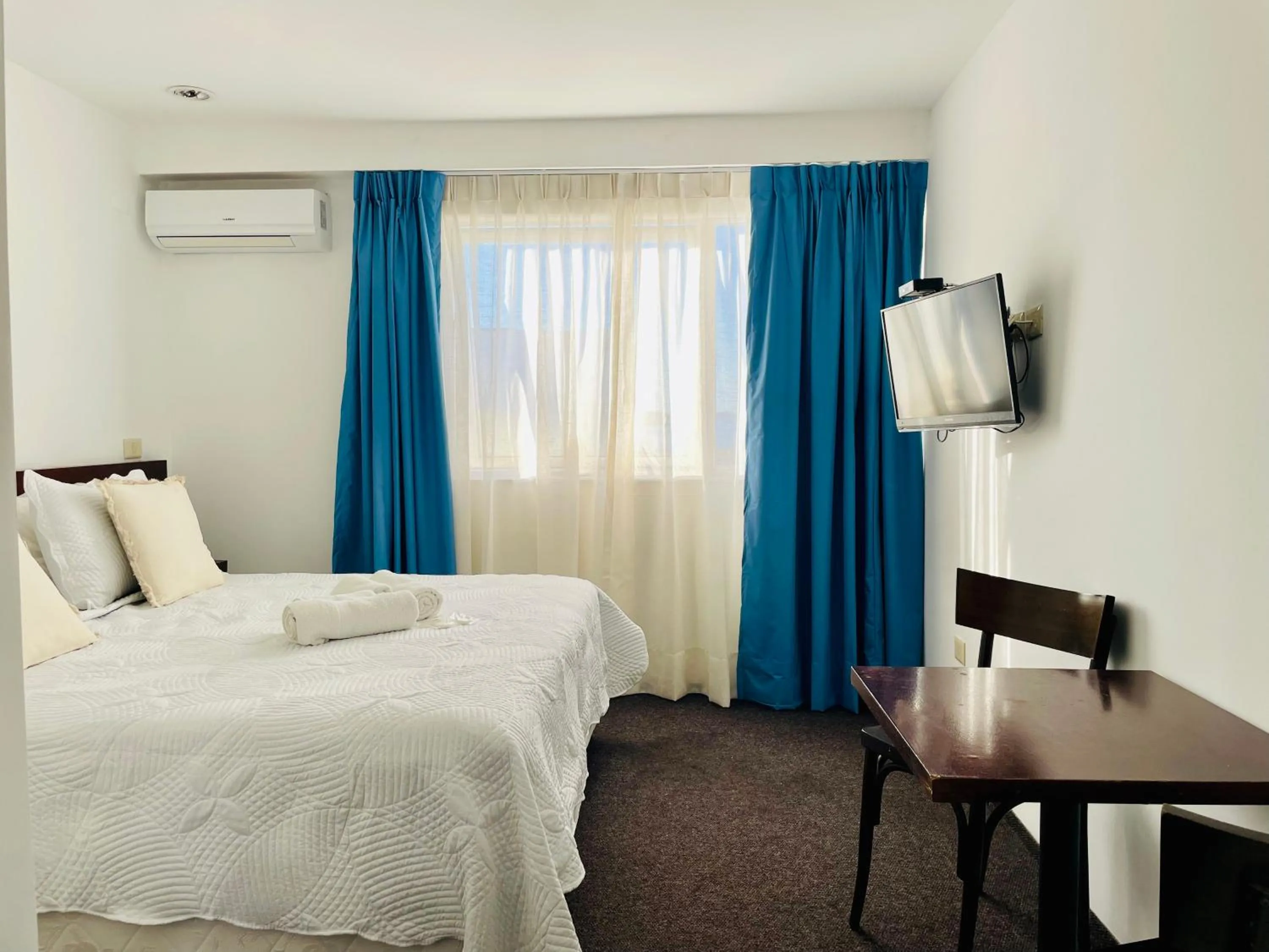 Bed in Hotel Azul by MH