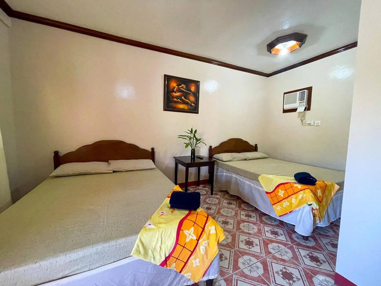 Bed in Delgados Resort Puerto Galera powered by Cocotel