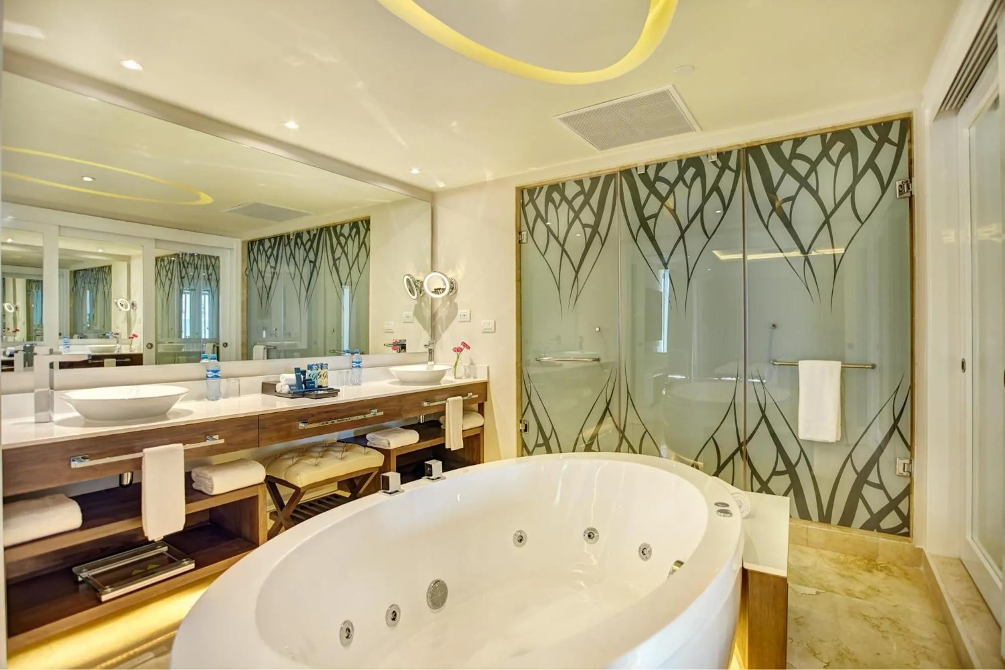 Bathroom in Royalton Riviera Cancun, An Autograph Collection All-Inclusive Resort & Casino