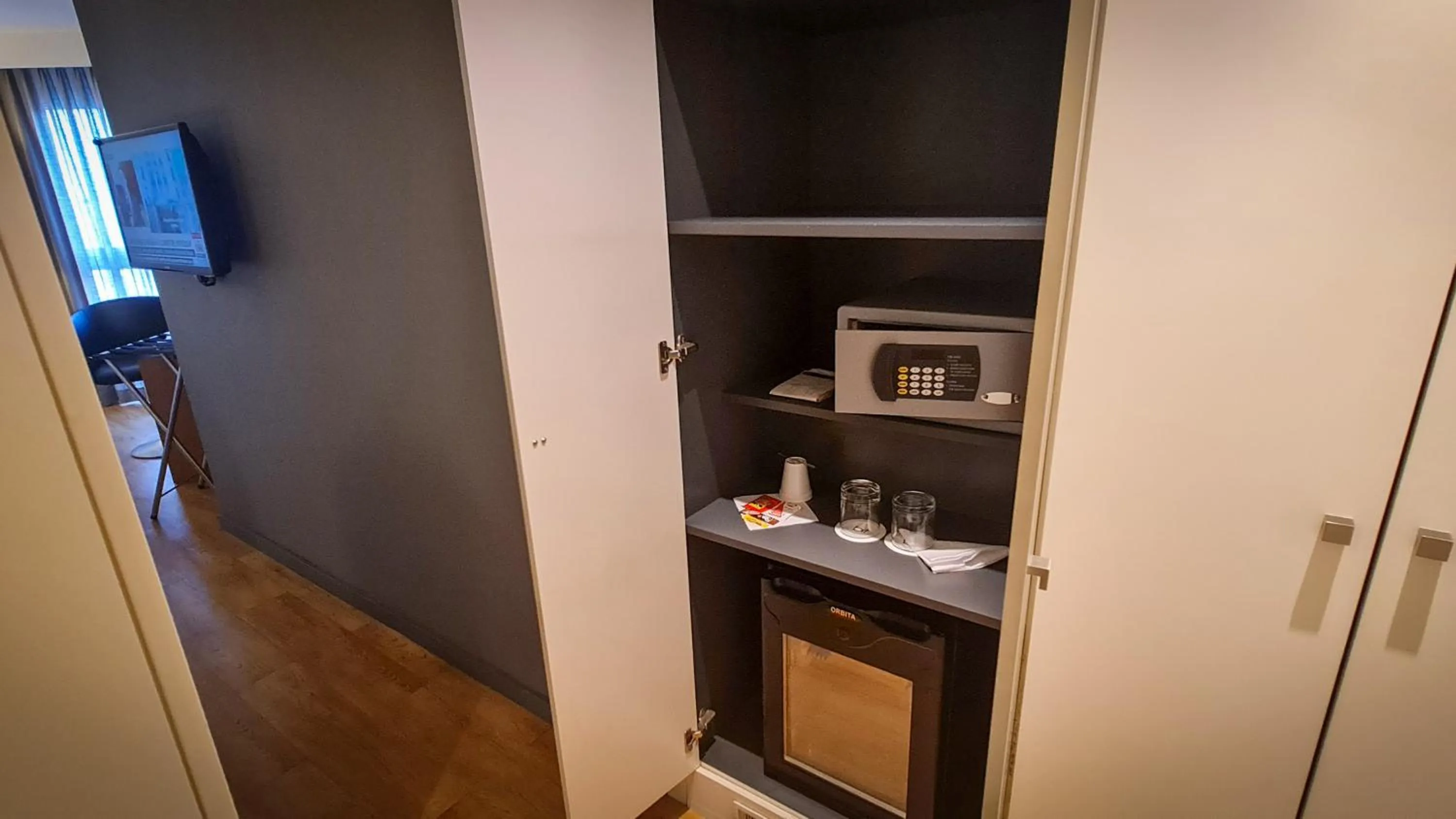 safe in BIT Design Hotel