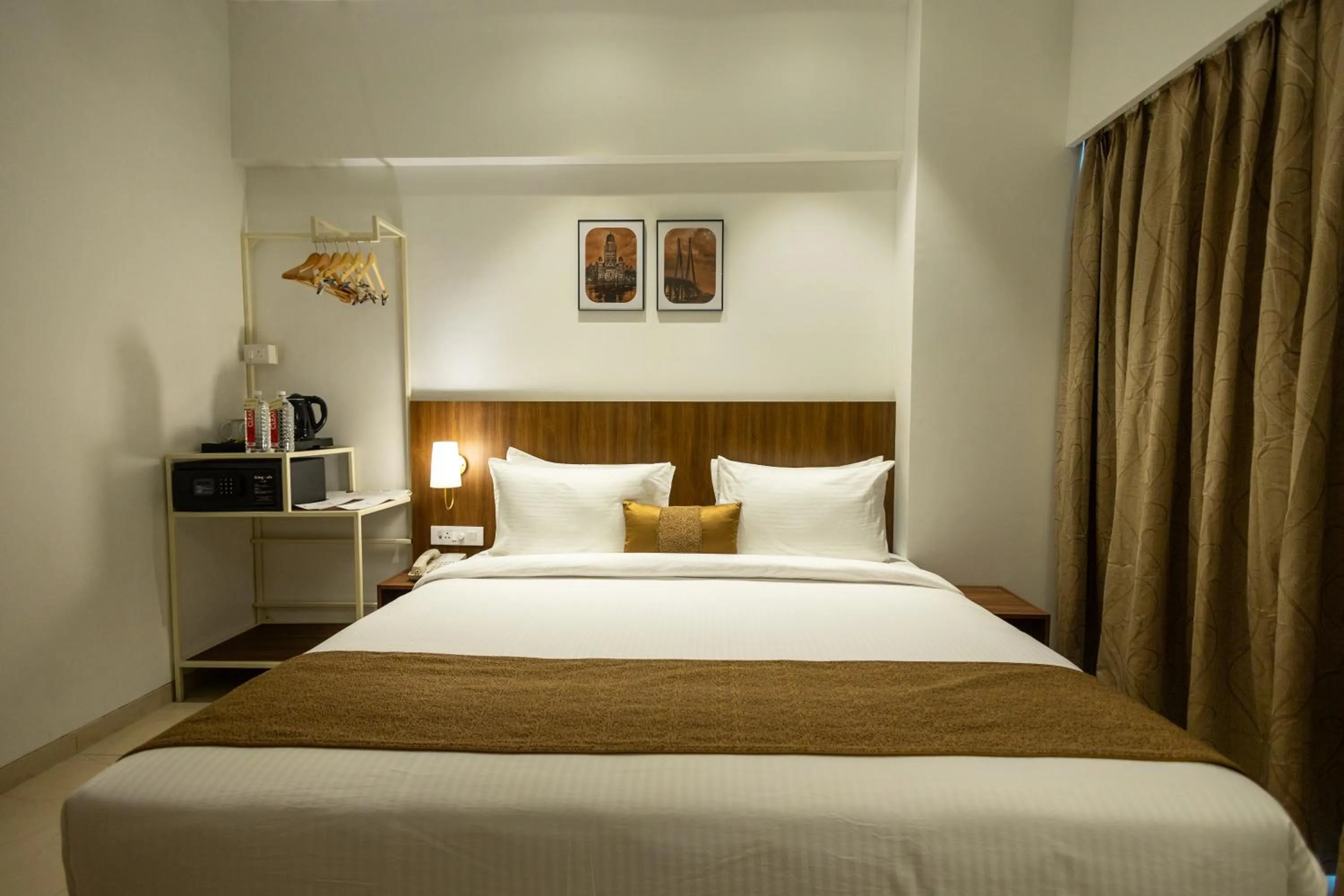Bathroom, Bed in Freesia Residency By Express Inn - Navi Mumbai