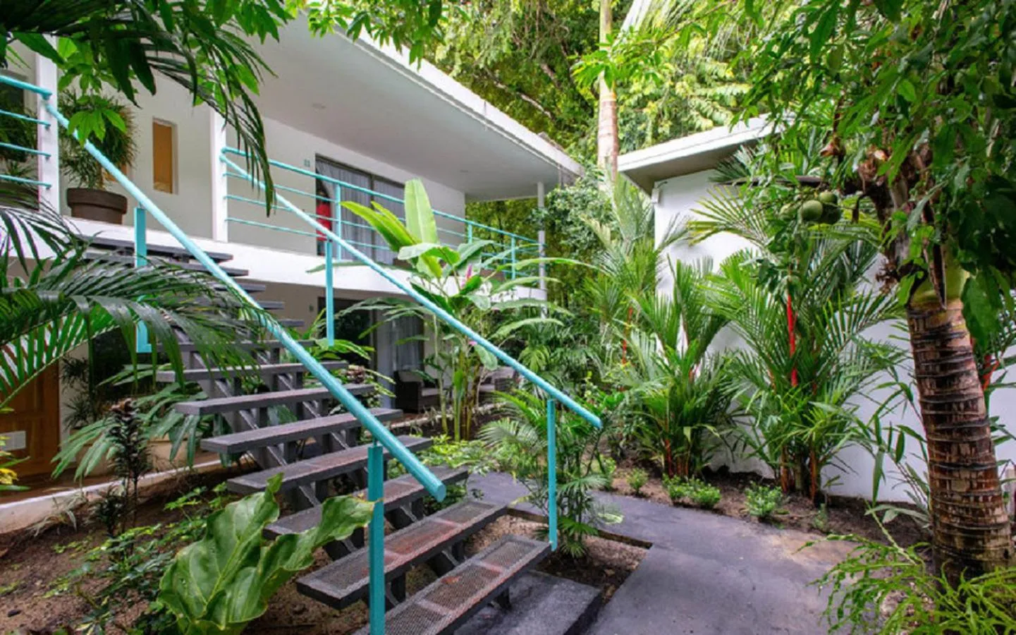 Garden in La Vela Boutique Hotel