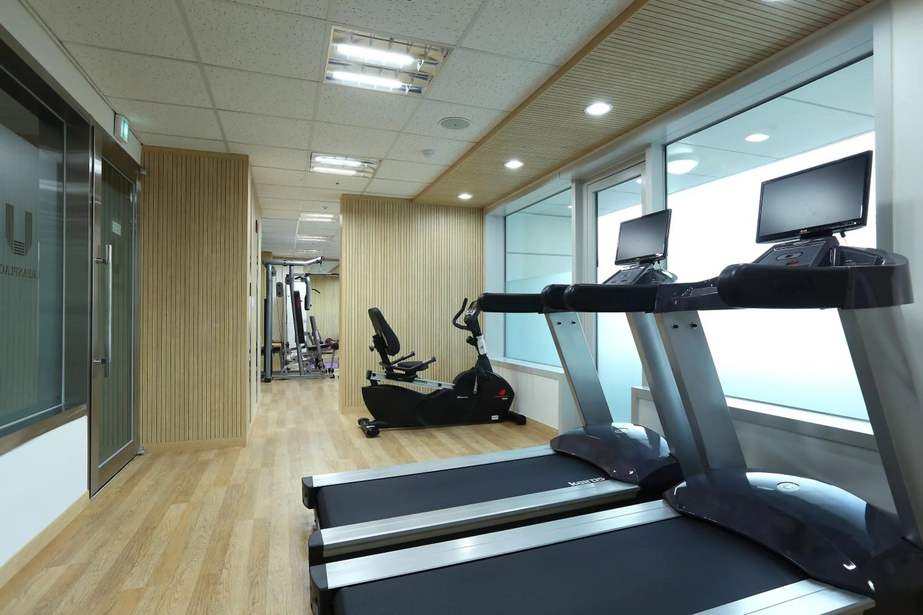 Fitness centre/facilities in Urban Place Gangnam