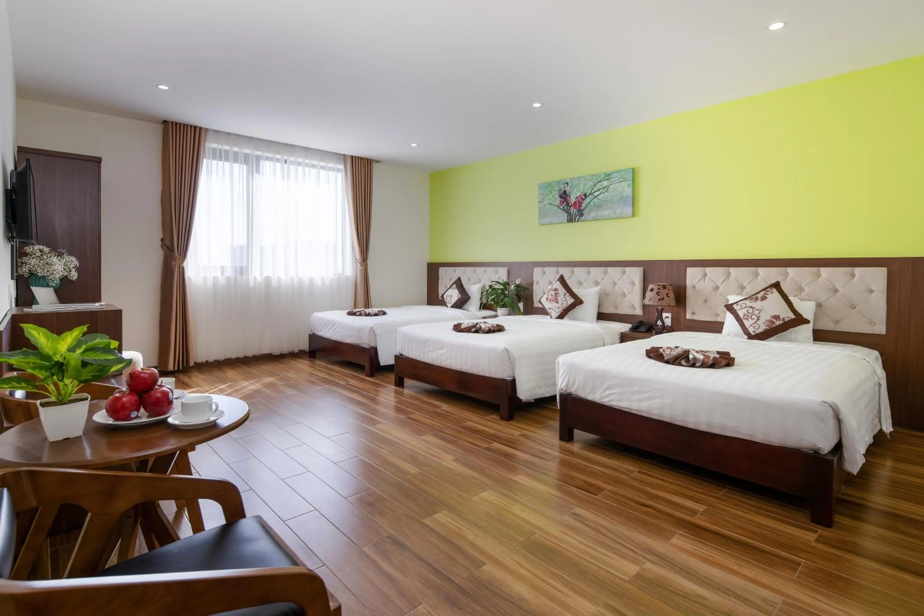 Communal lounge/ TV room, Bed in Tay Bac Hotel Da Nang