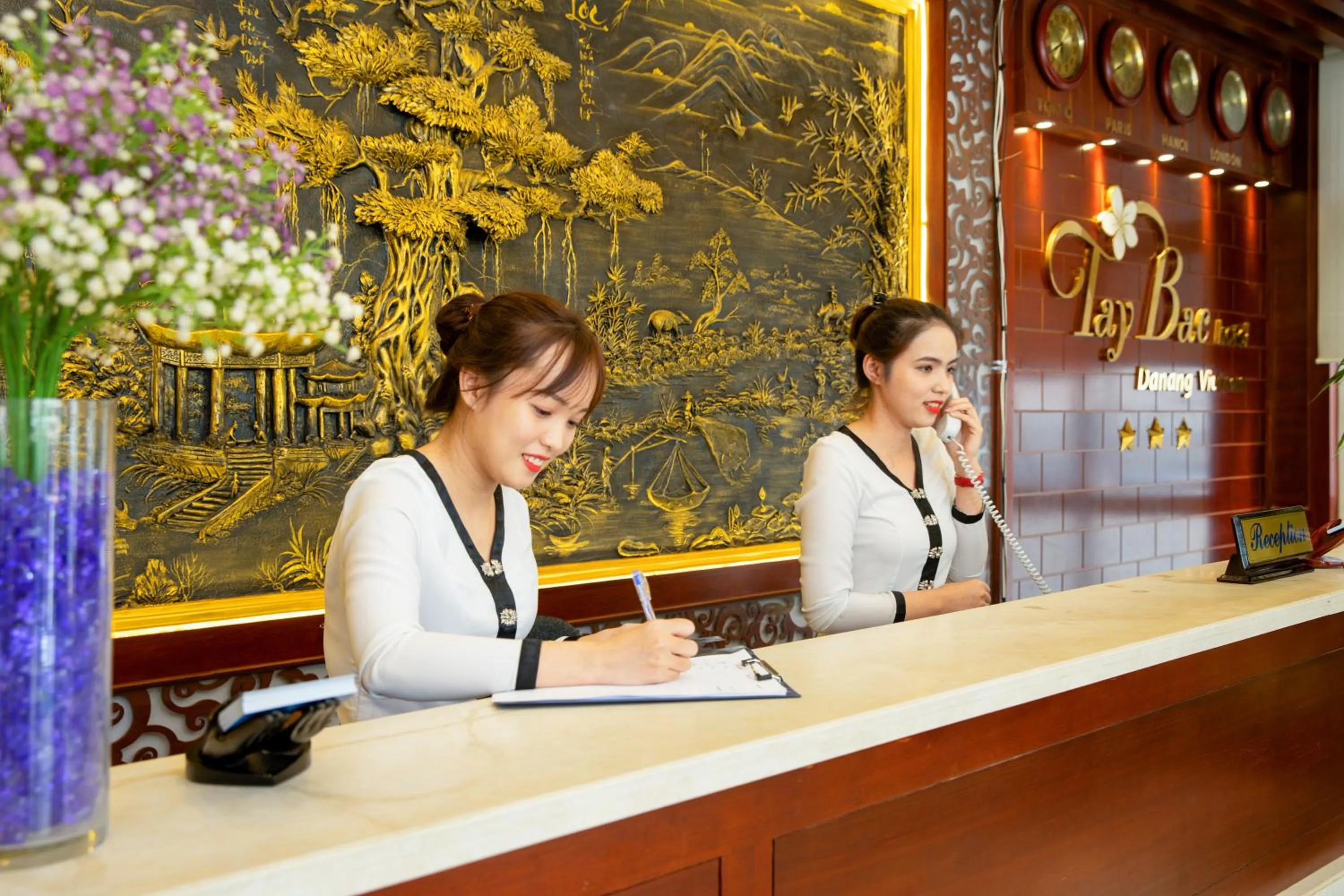 Staff in Tay Bac Hotel Da Nang