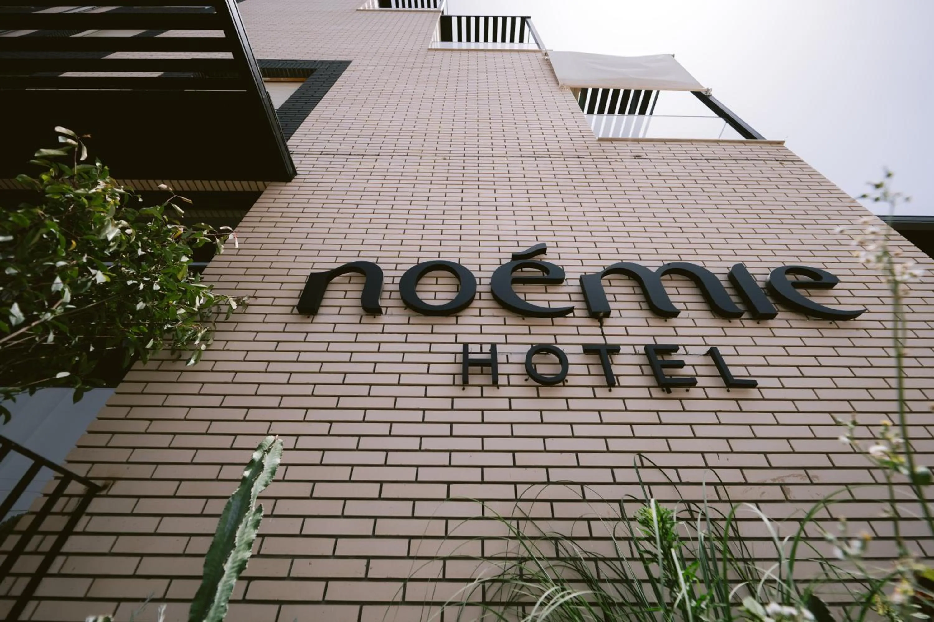 Noemie Hotel