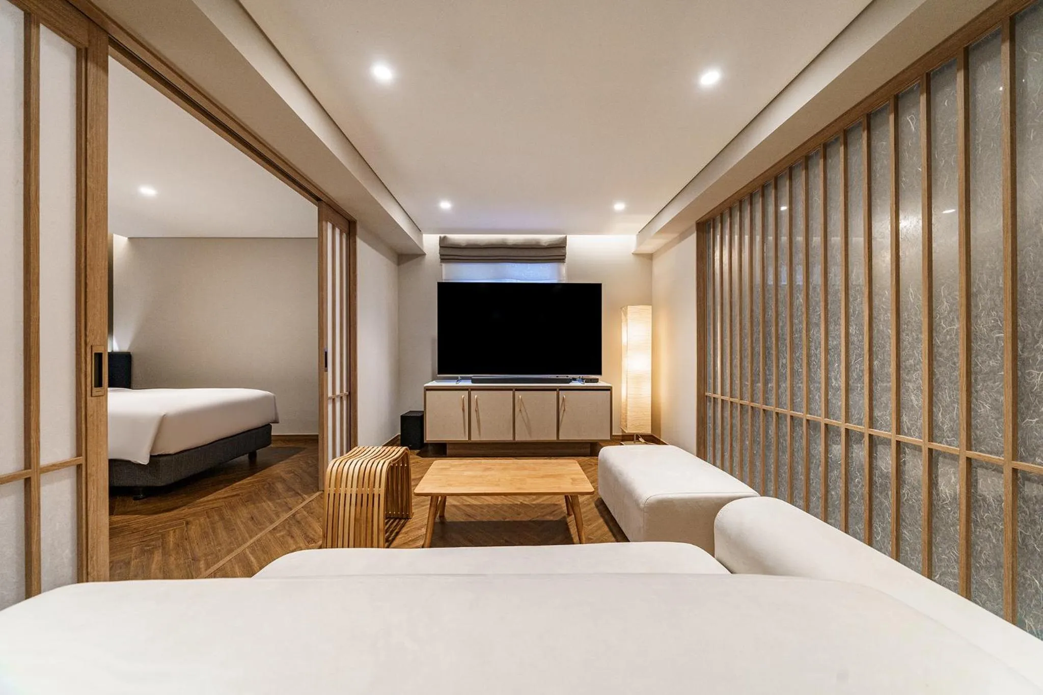 Living room, Bed in Hotel Foret The Spa