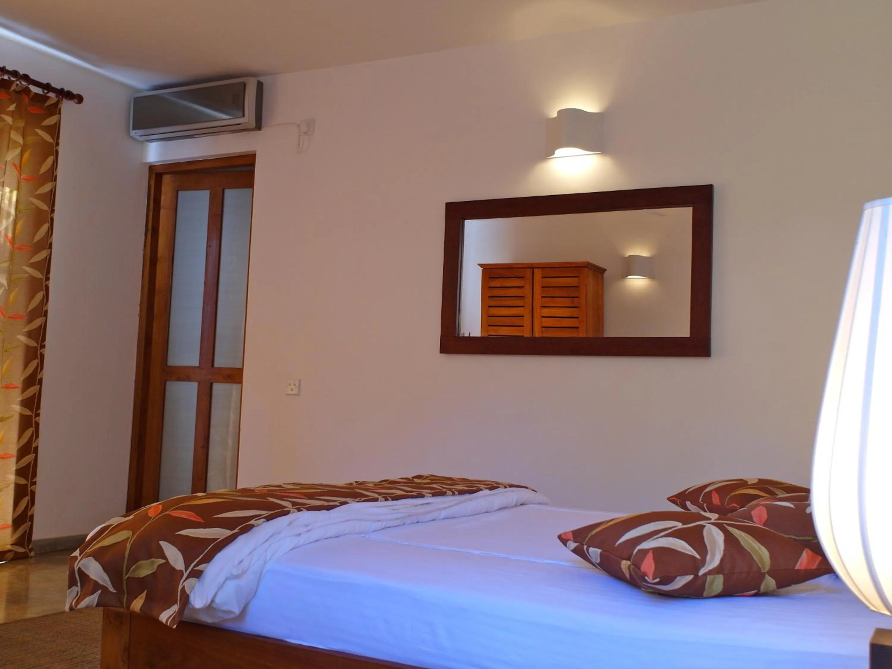 Bedroom, Bed in Highland Villa