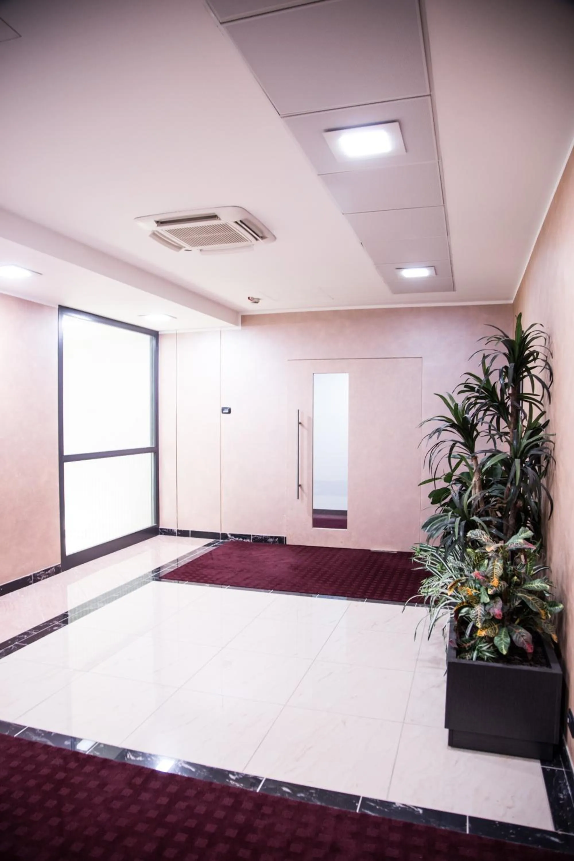 Decorative detail in Groane Hotel Residence