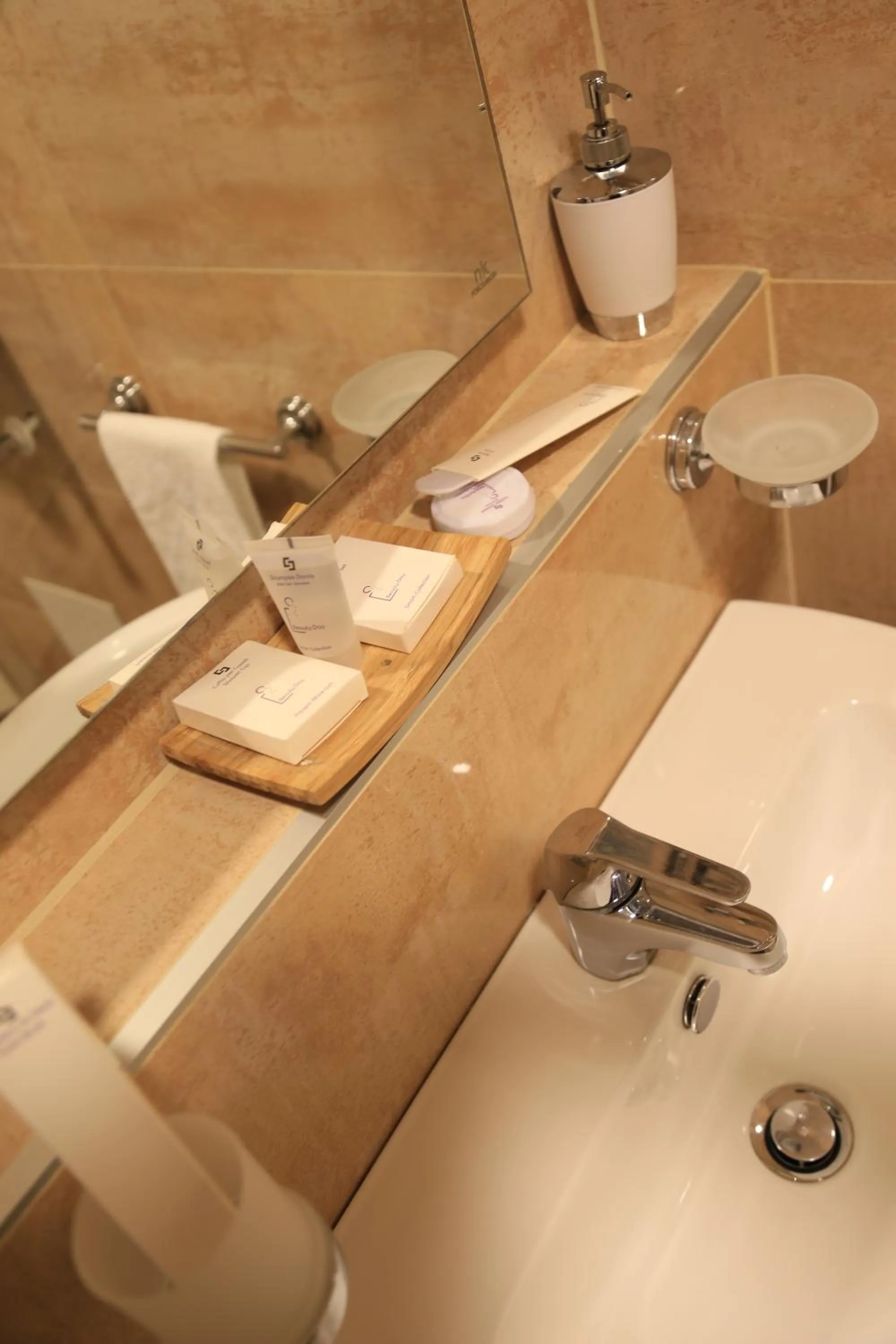 Bathroom in Groane Hotel Residence