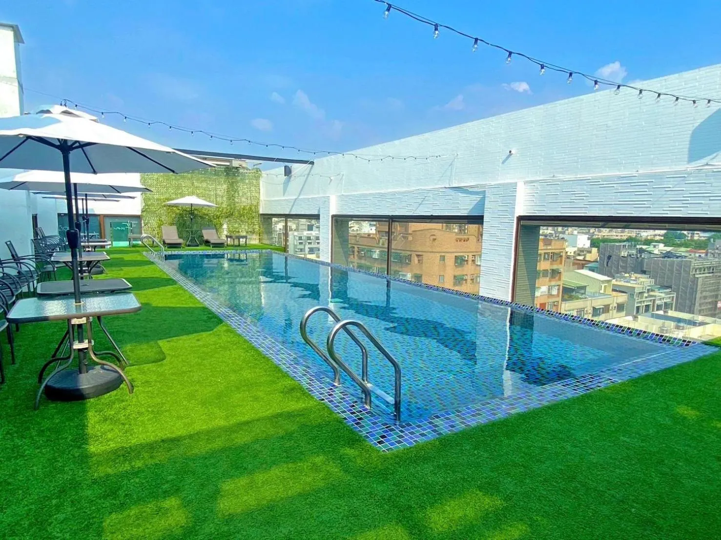 Patio in Tsun Huang Hotel