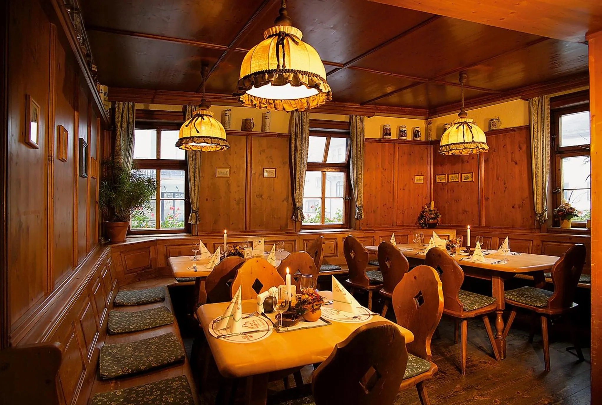 Altdeutsches Gasthaus Roter Hirsch