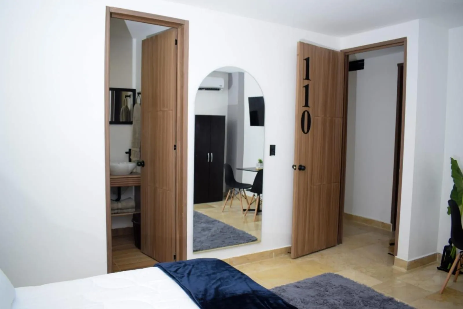 Bedroom, Bed in Hotel Boutique Ciudad Jardin