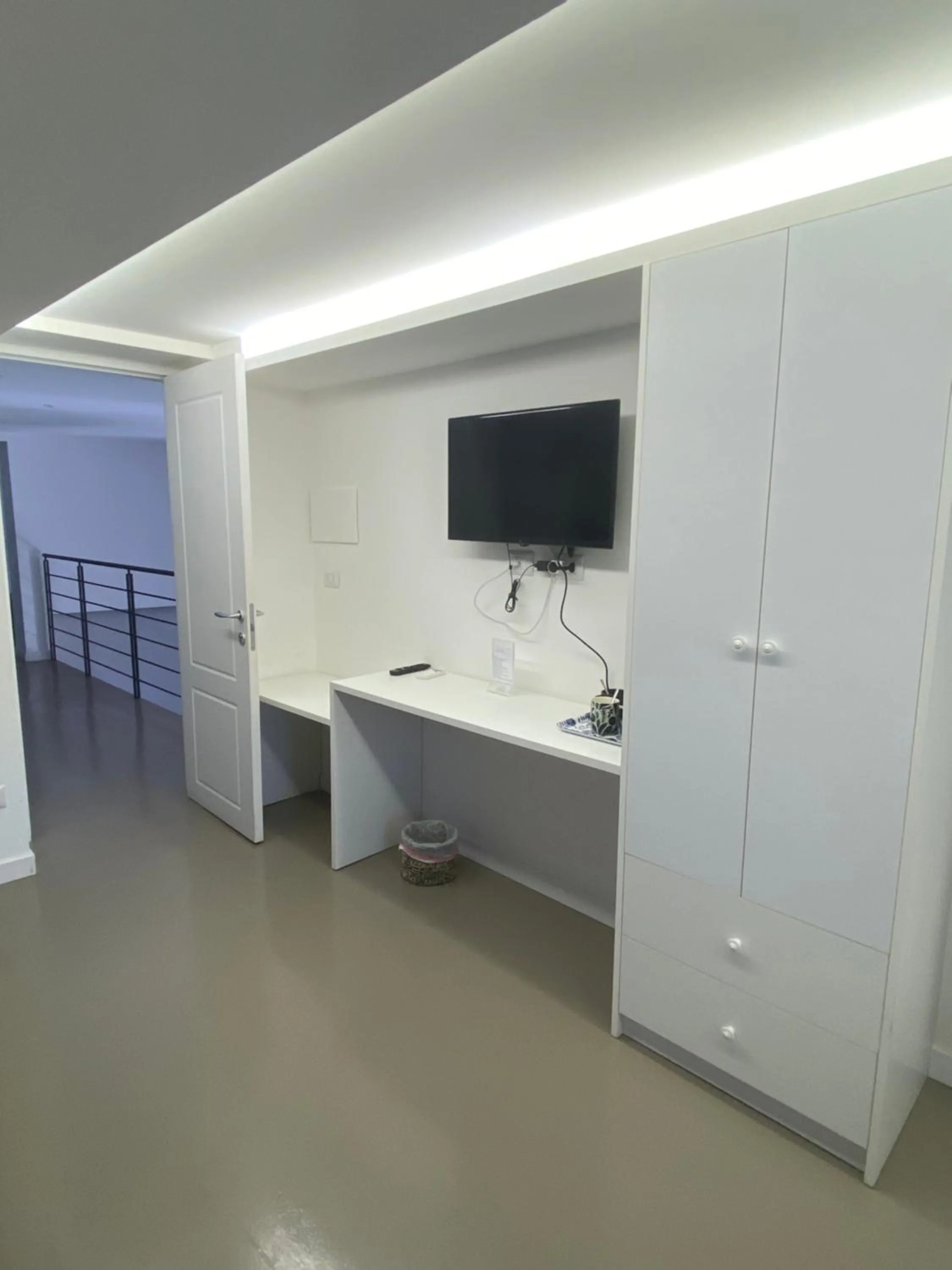 Photo of the whole room in B&B Suite Cutelli