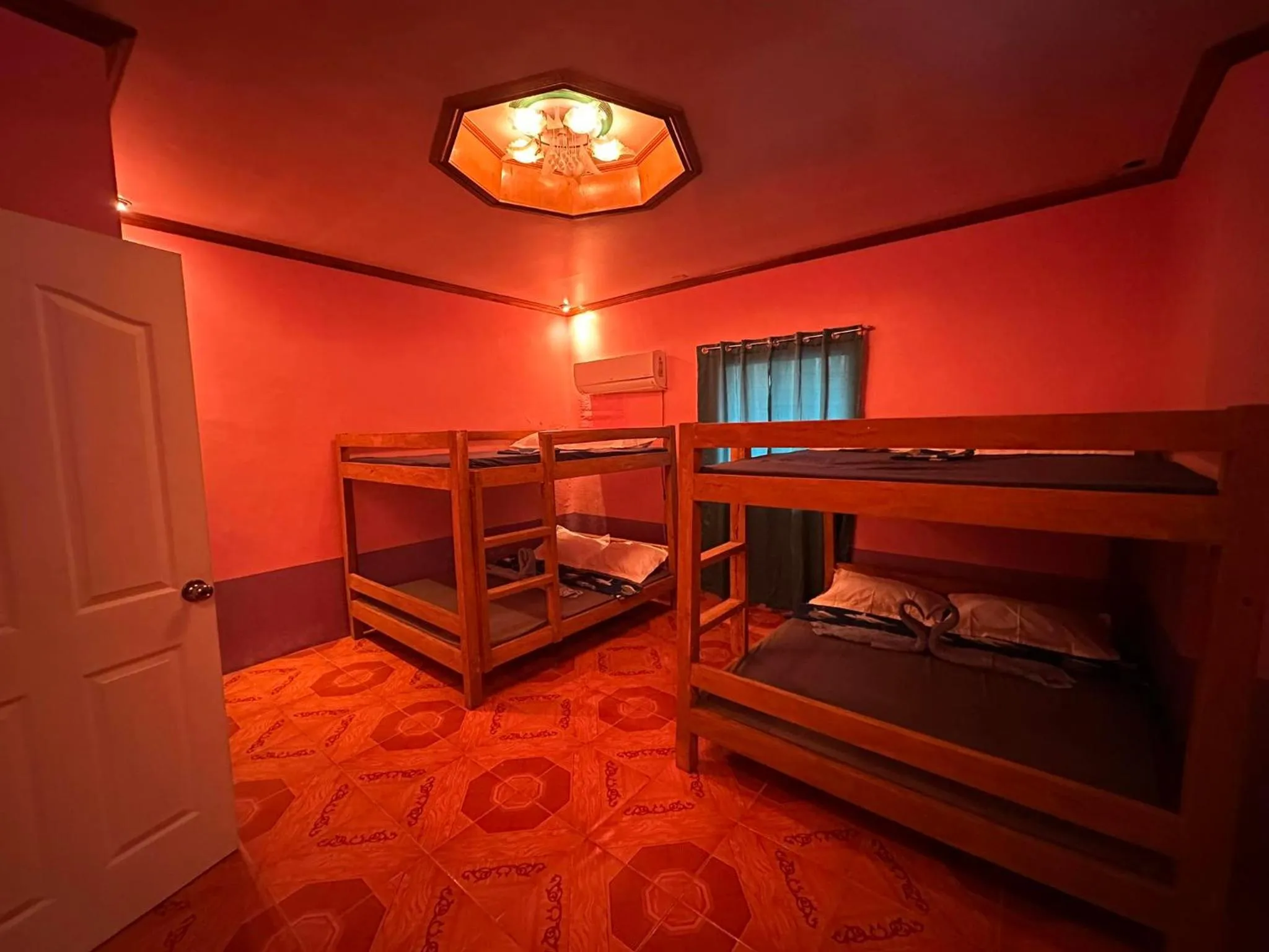 Blueberry Resort Laiya