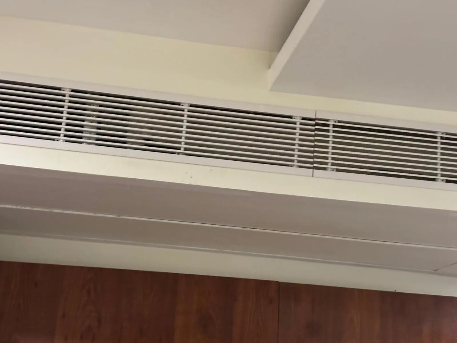 air conditioner in Hotel Omkareshwar Inn