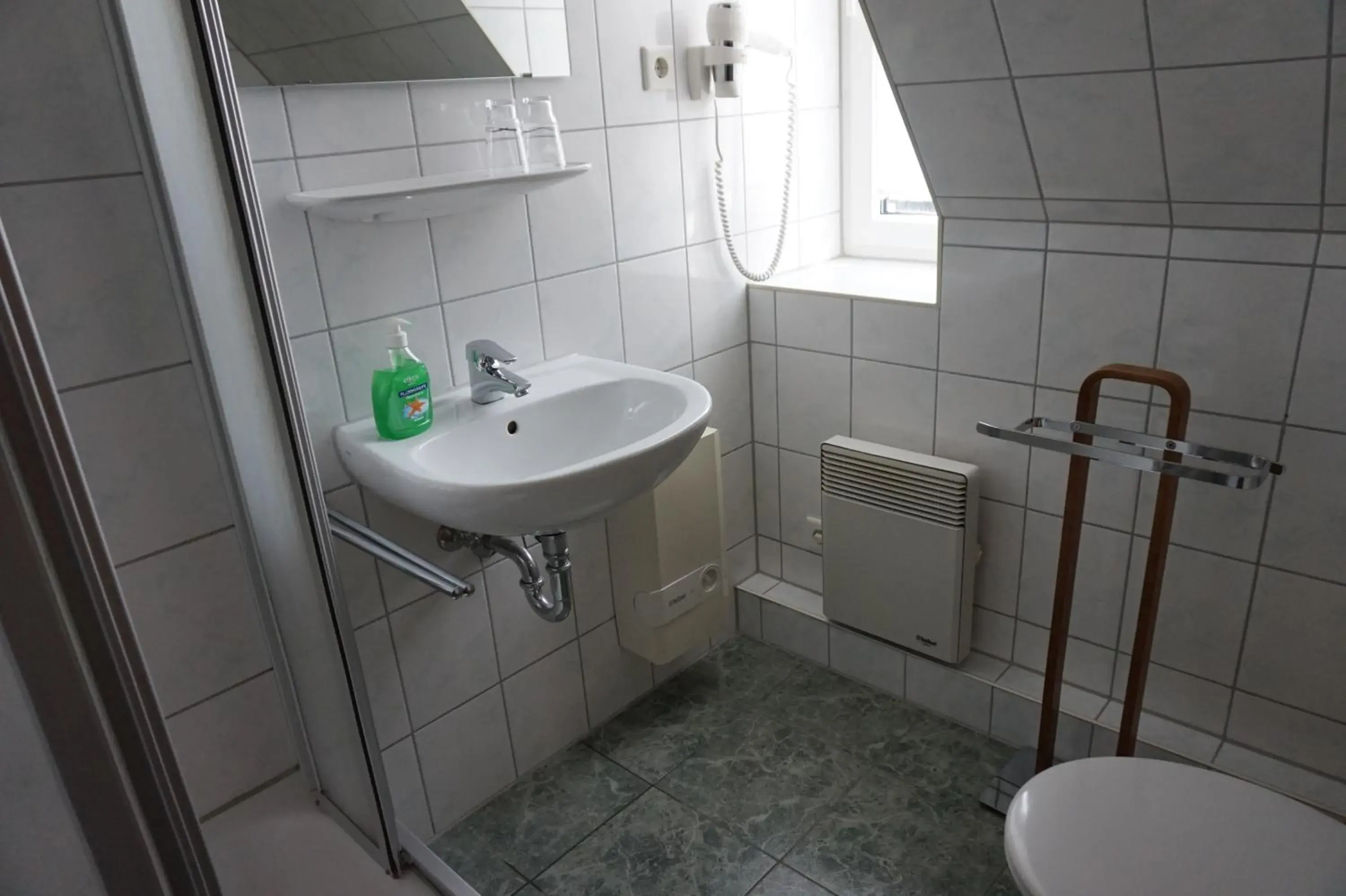 Small Double Room in Bootshaus Neustrelitz Small Double Room in Bootshaus Neustrelitz