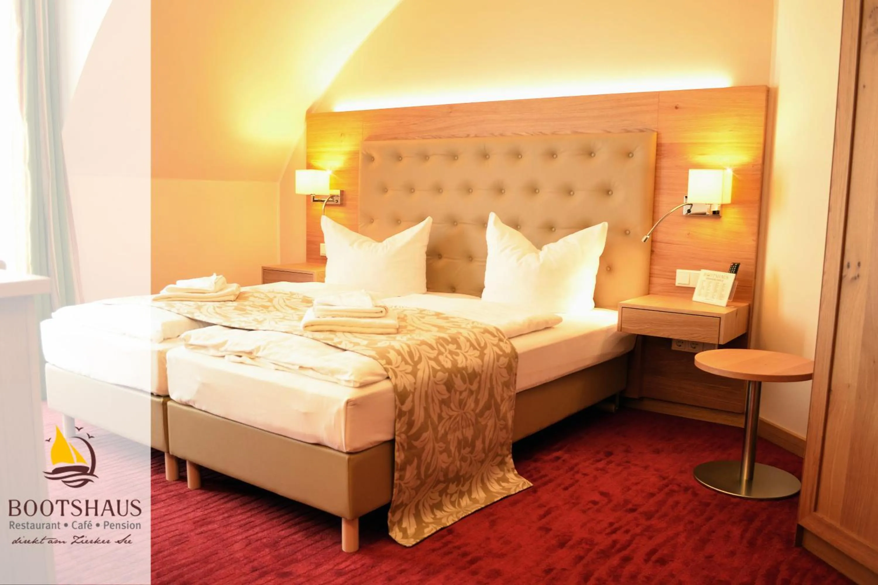 Deluxe Double Room with Balcony and Sea View in Bootshaus Neustrelitz